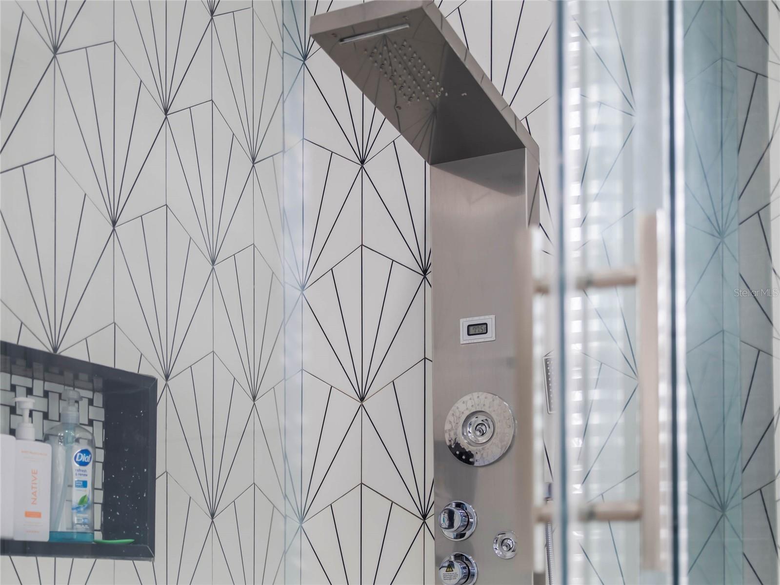 6607 WHISPERING PINES RD, ORLANDO, FL, 32824