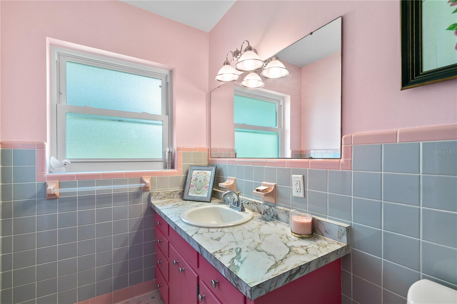 2311 SUNSET DR, EUSTIS, FL, 32726