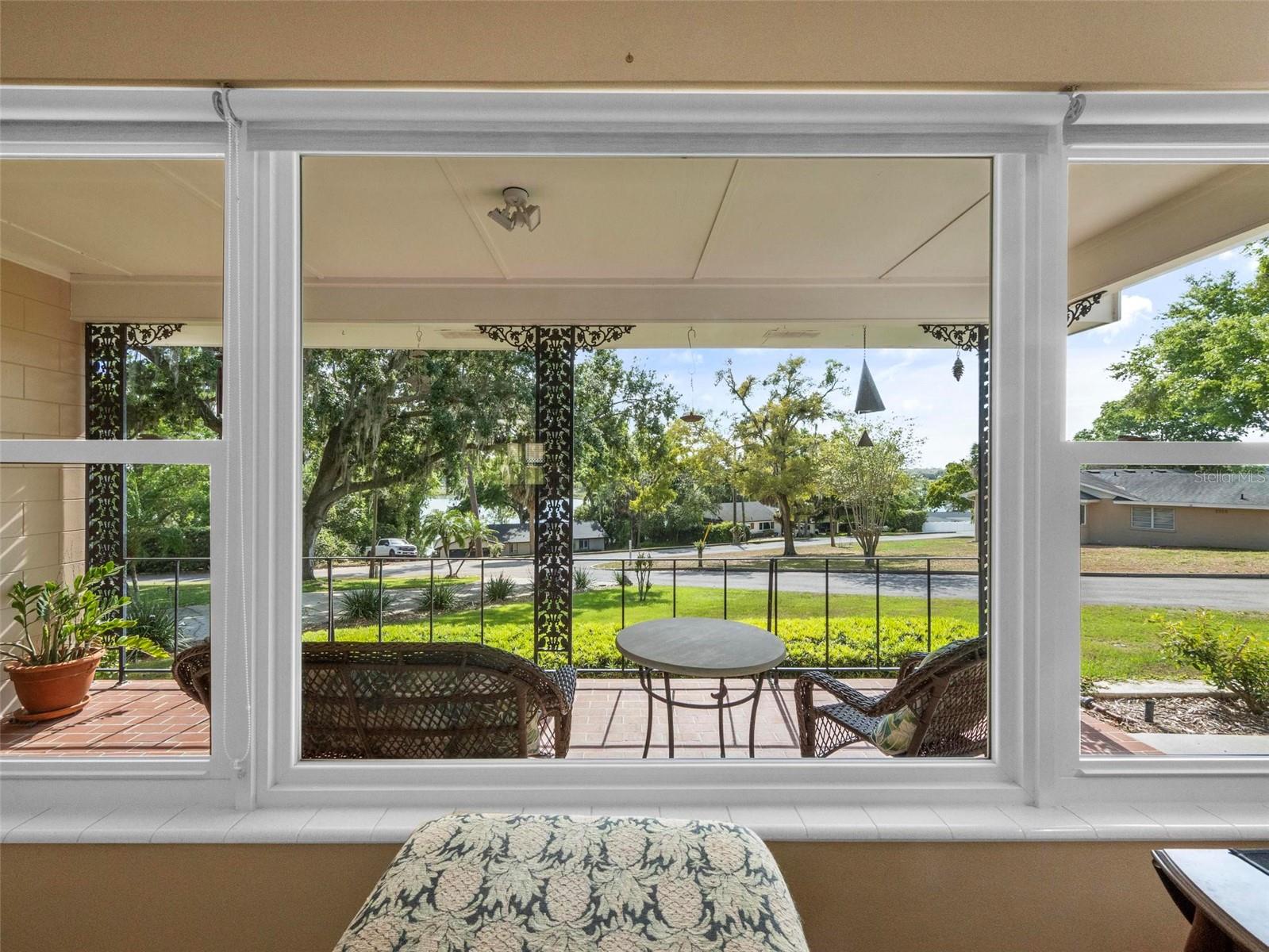 2311 SUNSET DR, EUSTIS, FL, 32726