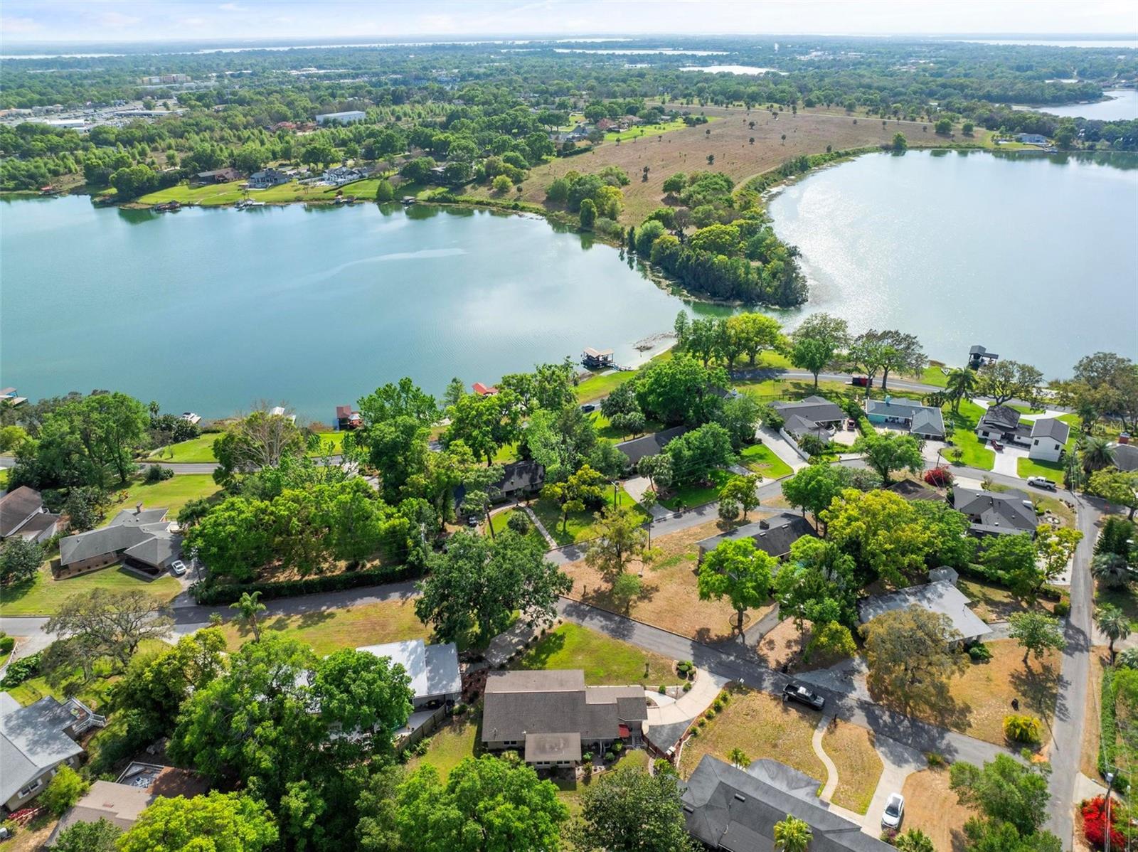 2311 SUNSET DR, EUSTIS, FL, 32726