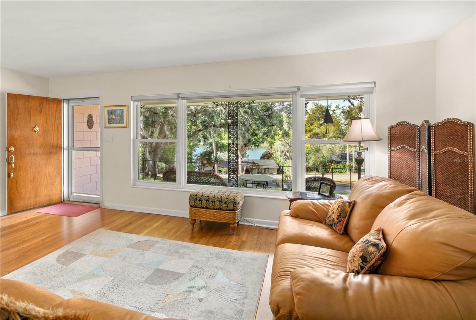 2311 SUNSET DR, EUSTIS, FL, 32726