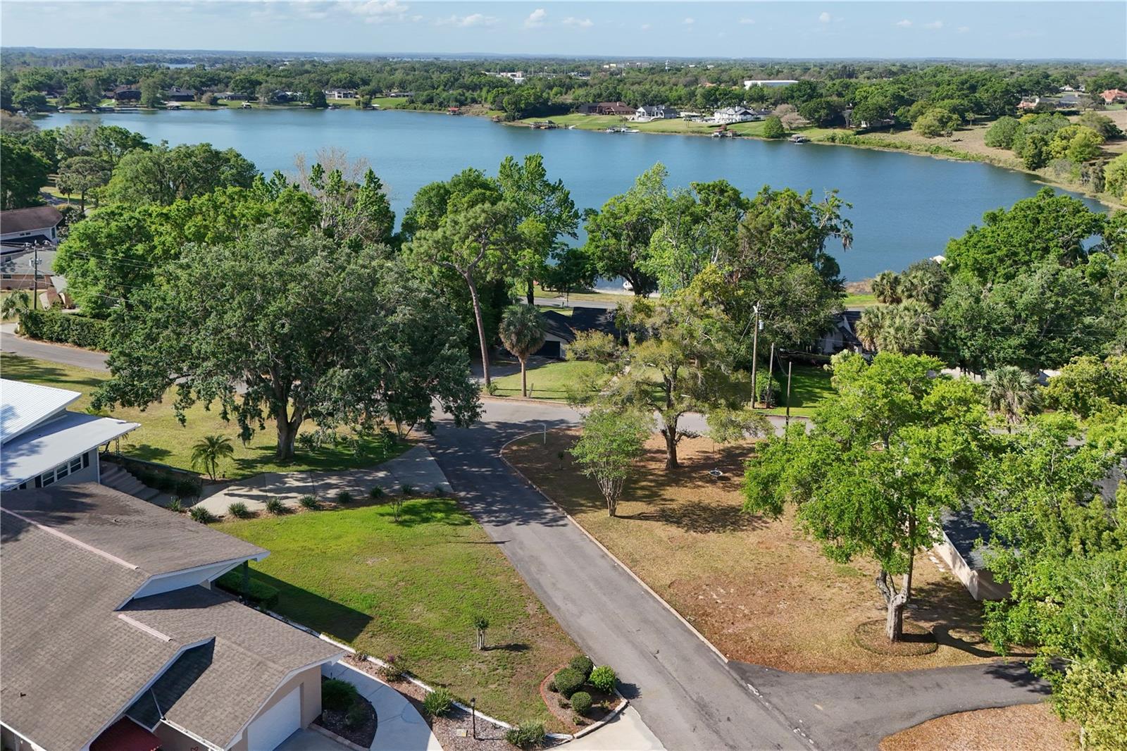 2311 SUNSET DR, EUSTIS, FL, 32726