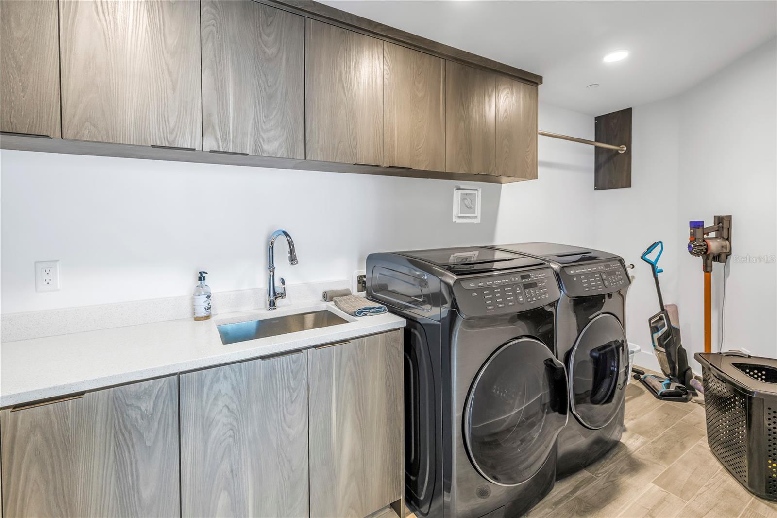 19816 GULF BOULEVARD #201, INDIAN SHORES, FL, 33785