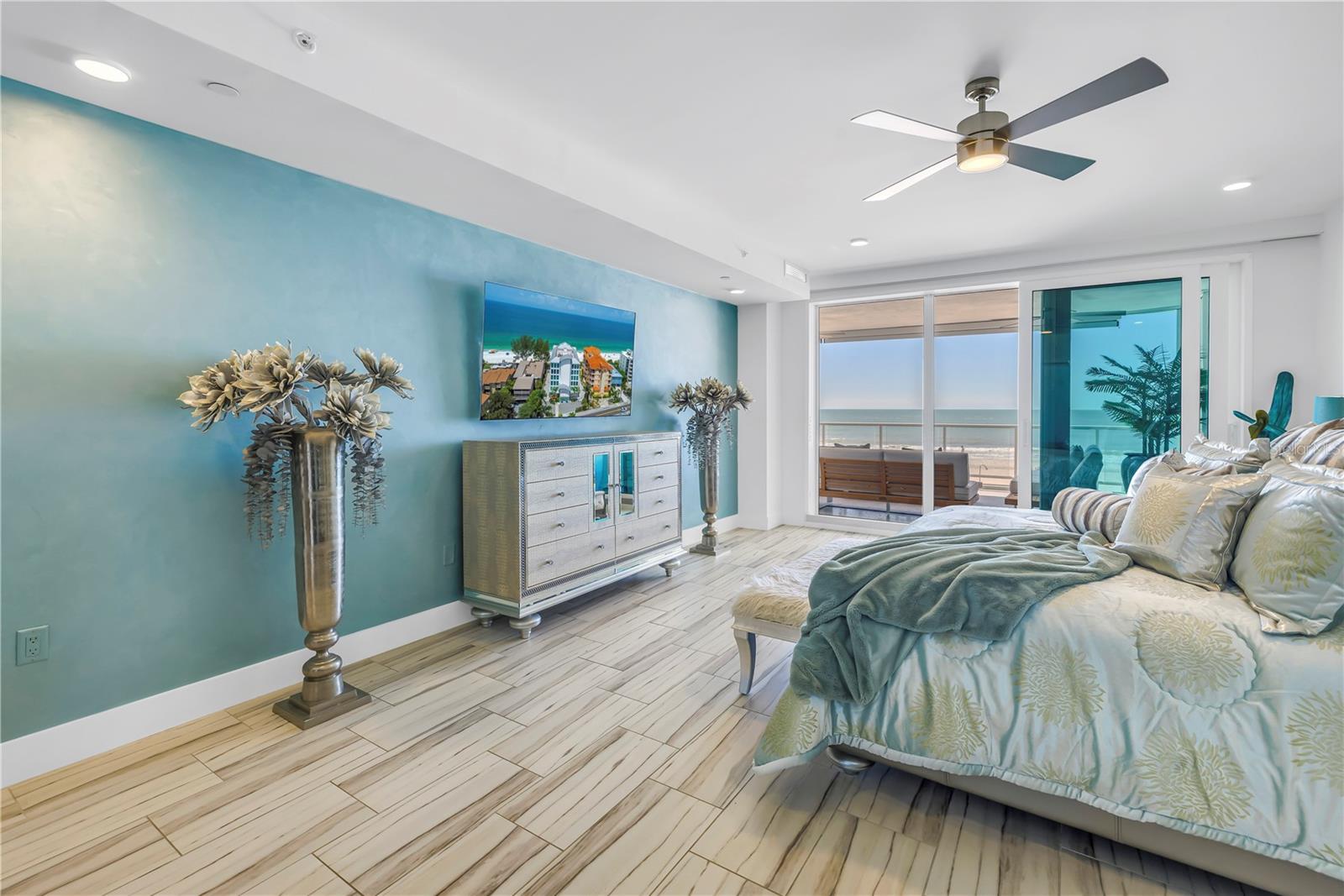 19816 GULF BOULEVARD #201, INDIAN SHORES, FL, 33785