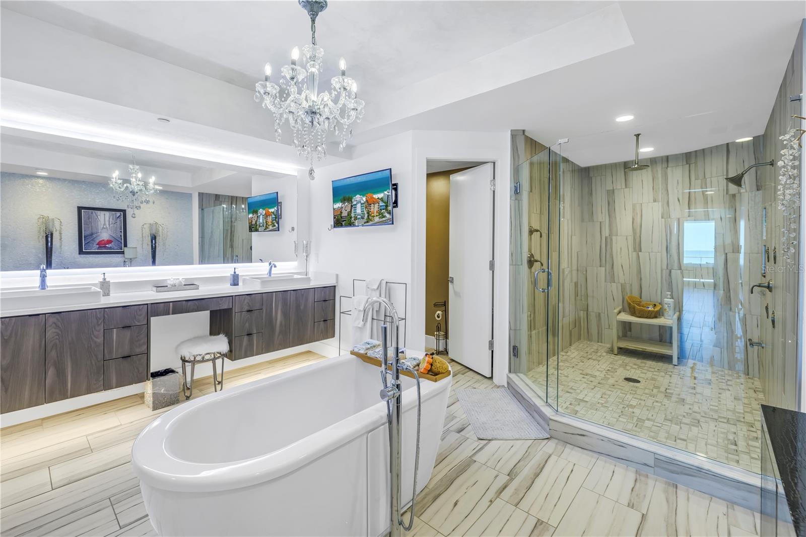 19816 GULF BOULEVARD #201, INDIAN SHORES, FL, 33785