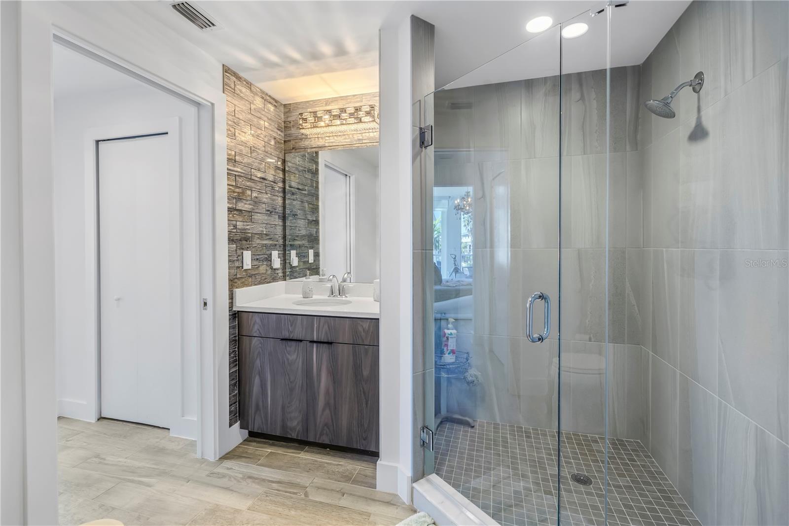 19816 GULF BOULEVARD #201, INDIAN SHORES, FL, 33785