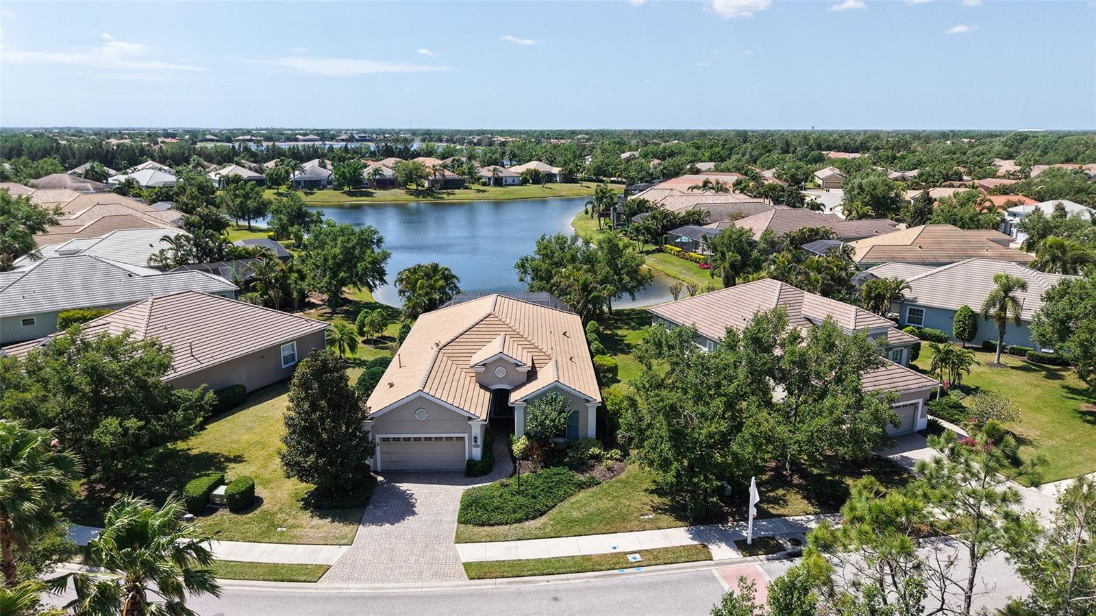 14404 STIRLING DR, LAKEWOOD RANCH, FL, 34202