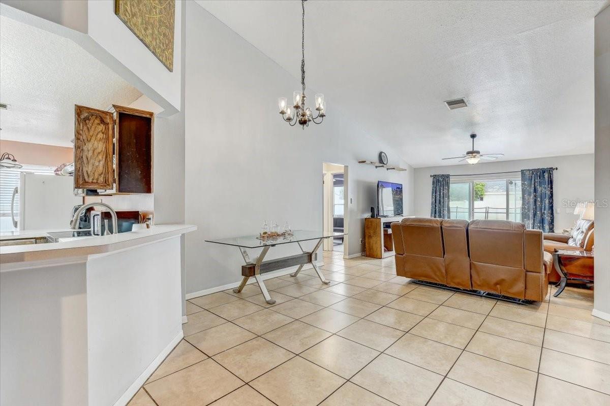4704 STOVE PL, VALRICO, FL, 33596