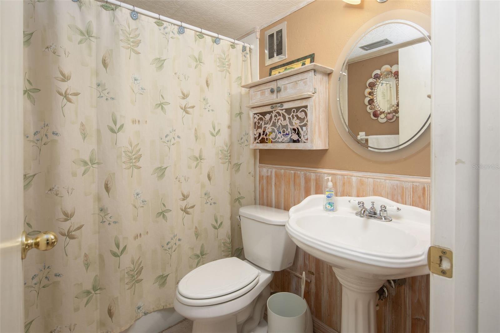 CARAVEL 1 CONDO, TREASURE ISLAND, FL, 33706