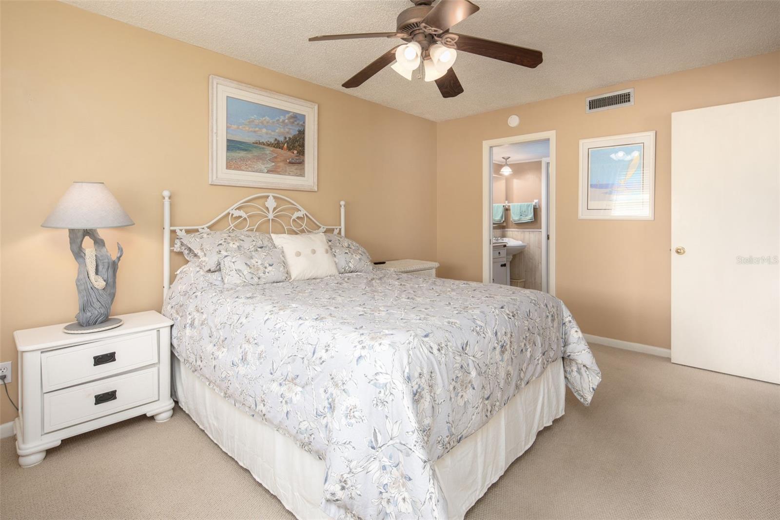 CARAVEL 1 CONDO, TREASURE ISLAND, FL, 33706