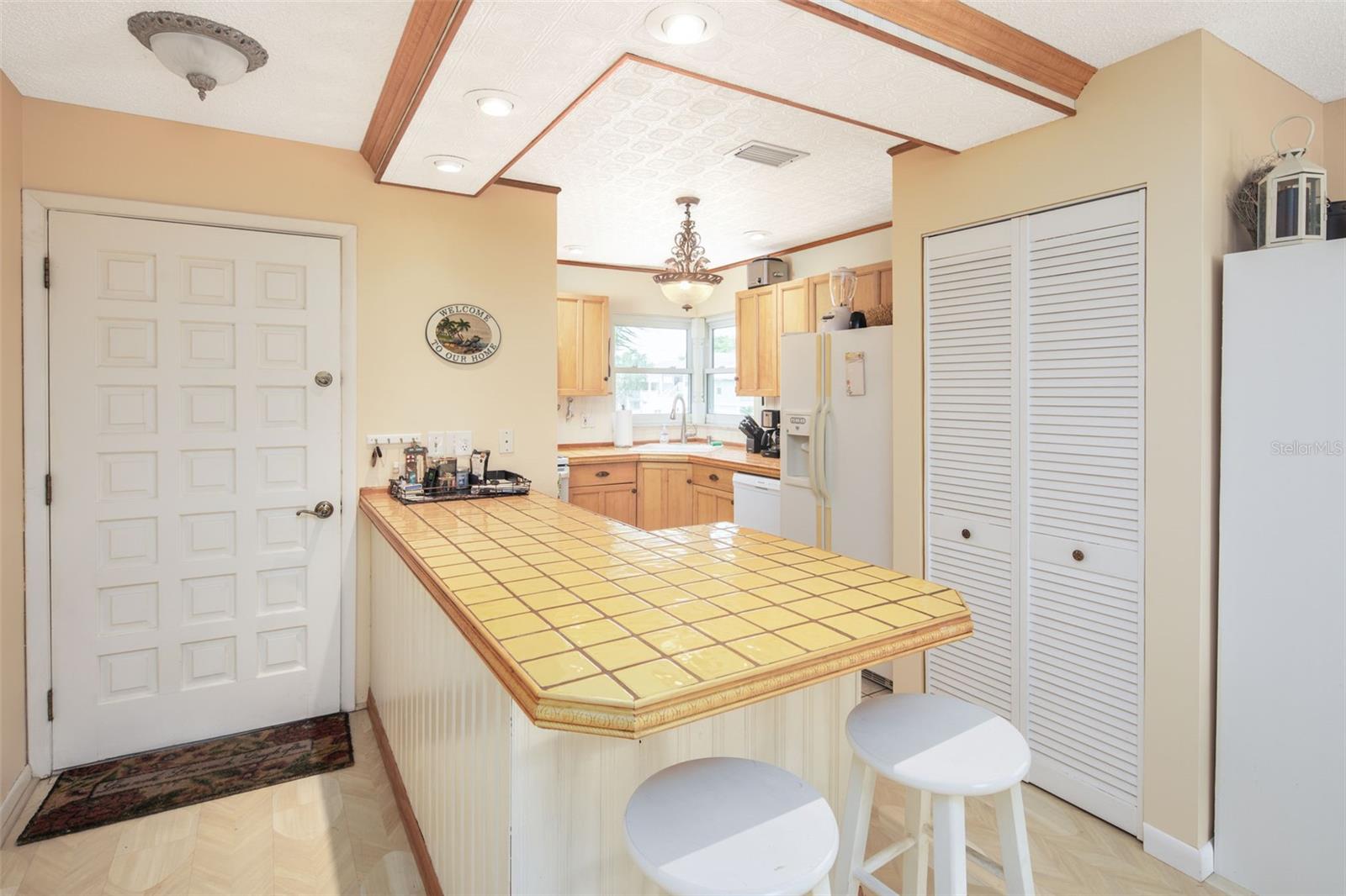 CARAVEL 1 CONDO, TREASURE ISLAND, FL, 33706