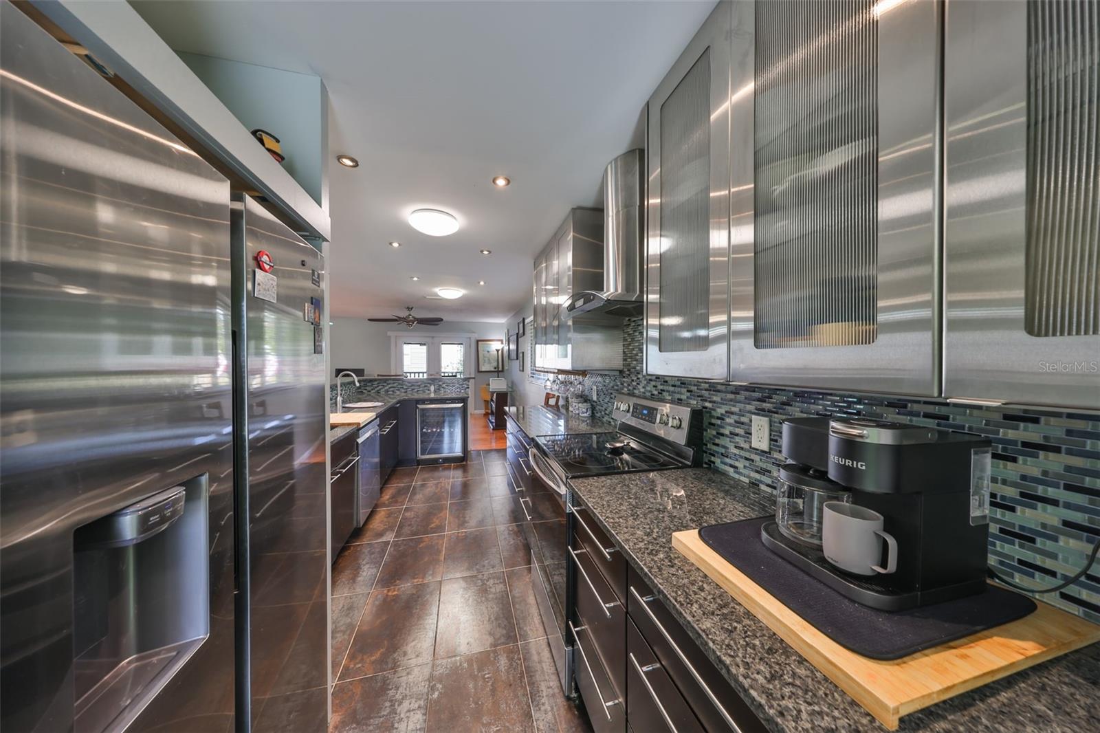 8420 ORIENT WAY NE, ST PETERSBURG, FL, 33702