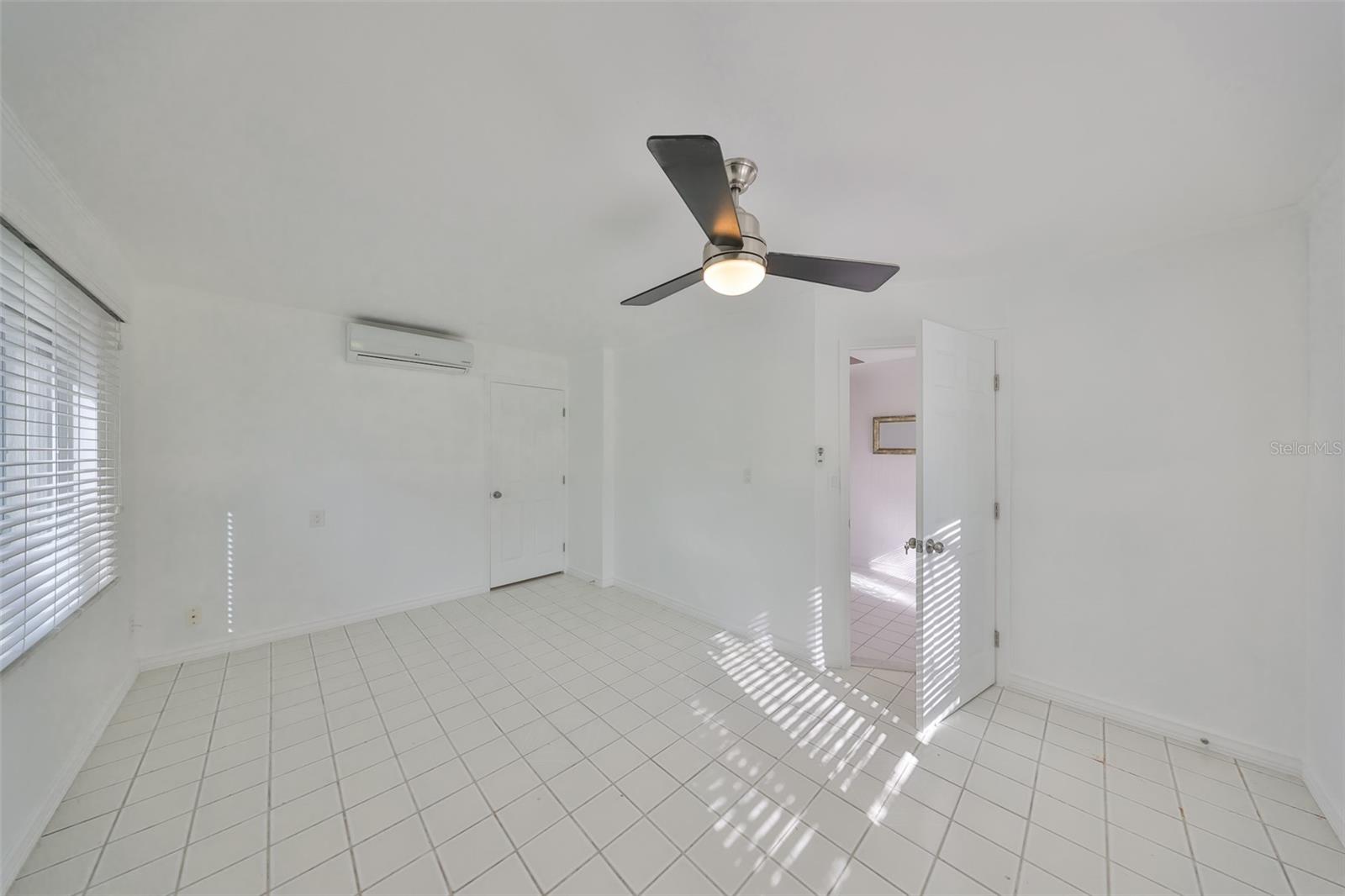 8420 ORIENT WAY NE, ST PETERSBURG, FL, 33702