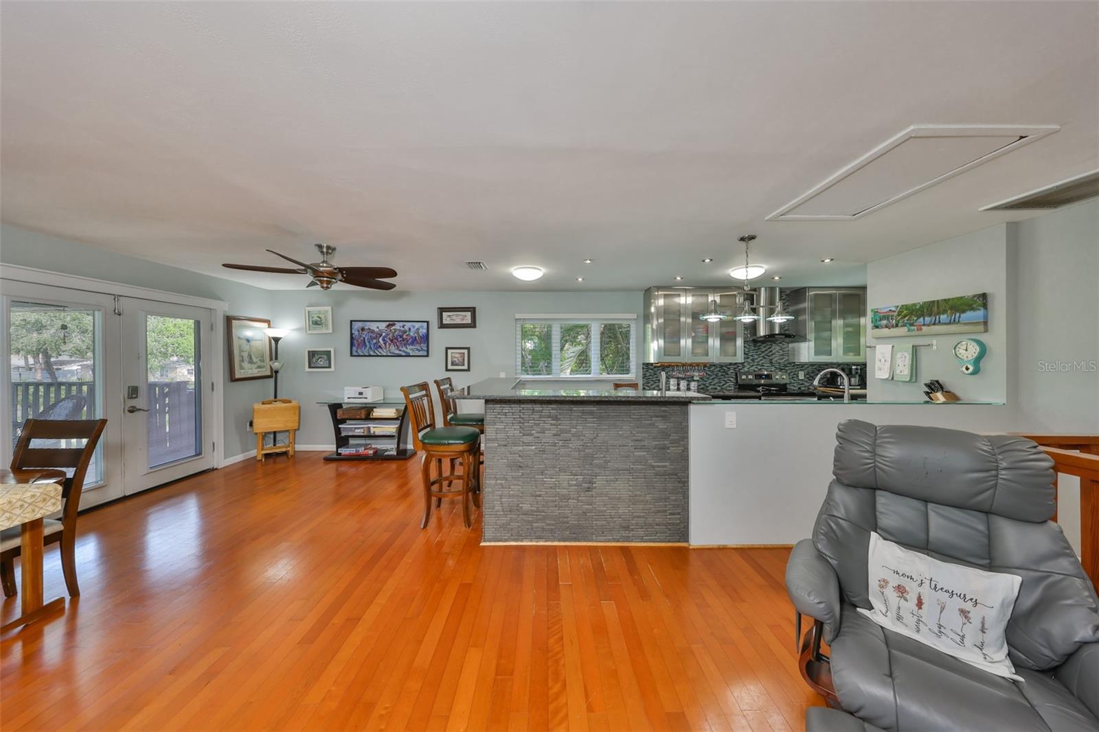 8420 ORIENT WAY NE, ST PETERSBURG, FL, 33702