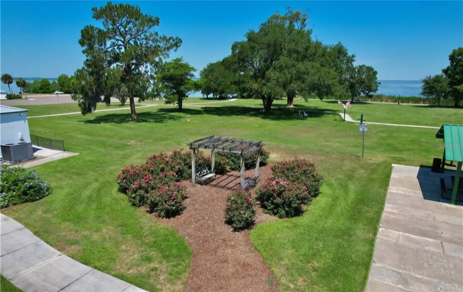 383 FLORAL DR, WINTER GARDEN, FL, 34787