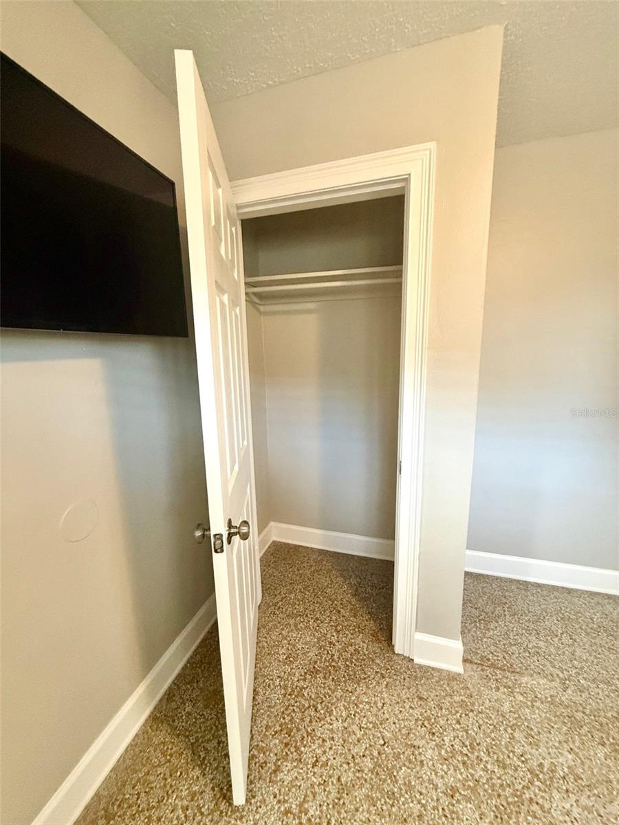 64 DAVIS BLVD #4, TAMPA, FL, 33606