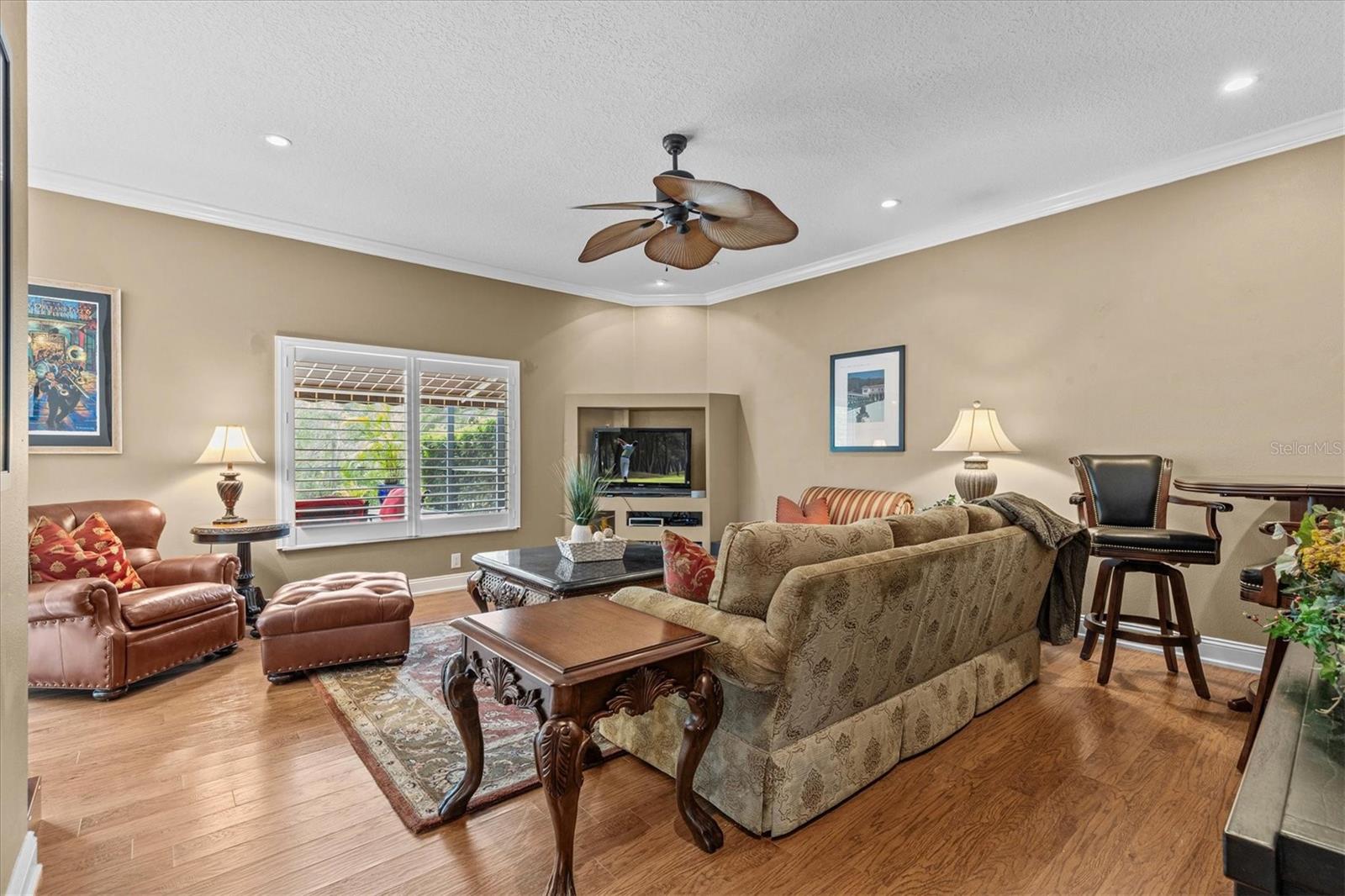 390 ROSALIND LN, OLDSMAR, FL, 34677