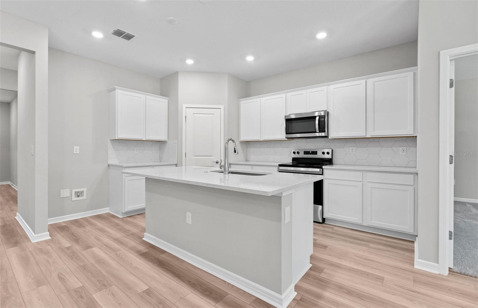 8215 SW 52ND LANE RD, OCALA, FL, 34481