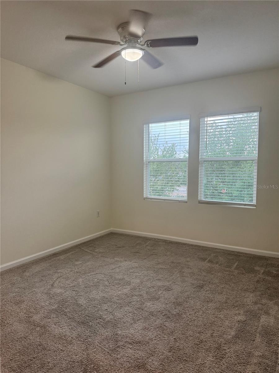 9884 RED EAGLE DR, ORLANDO, FL, 32825
