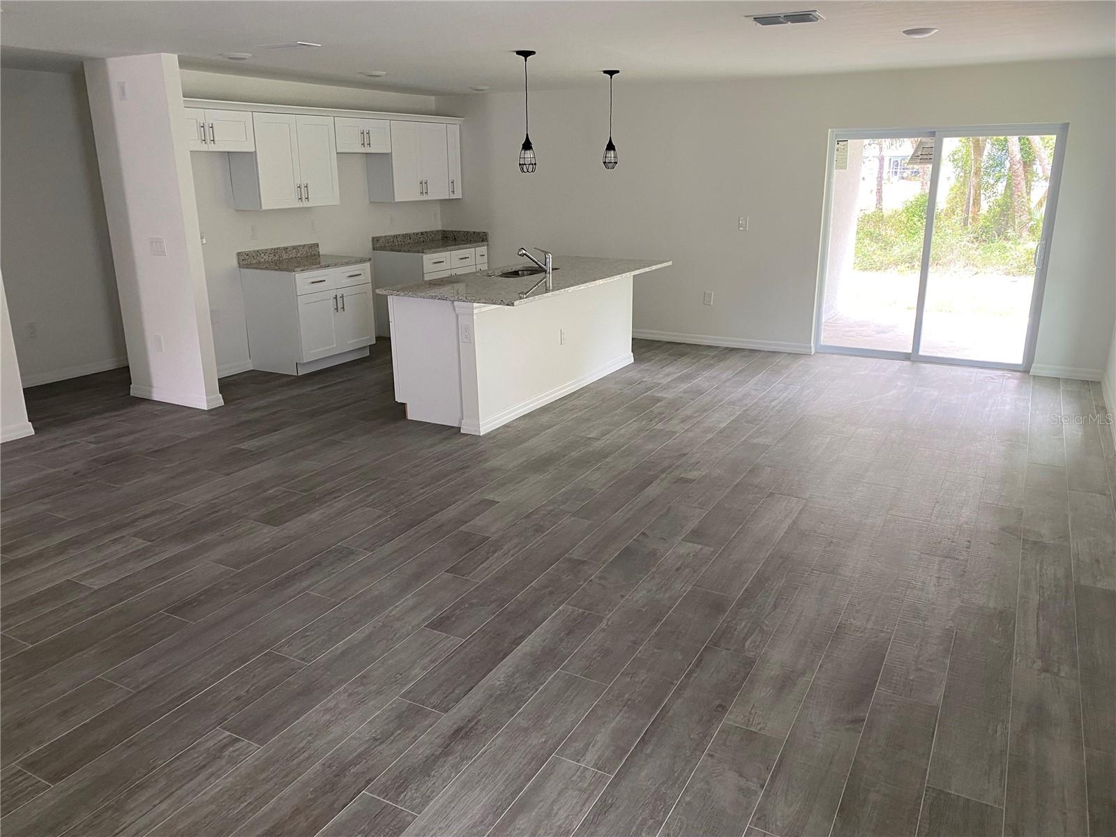 3426 POINT ST, NORTH PORT, FL, 34286