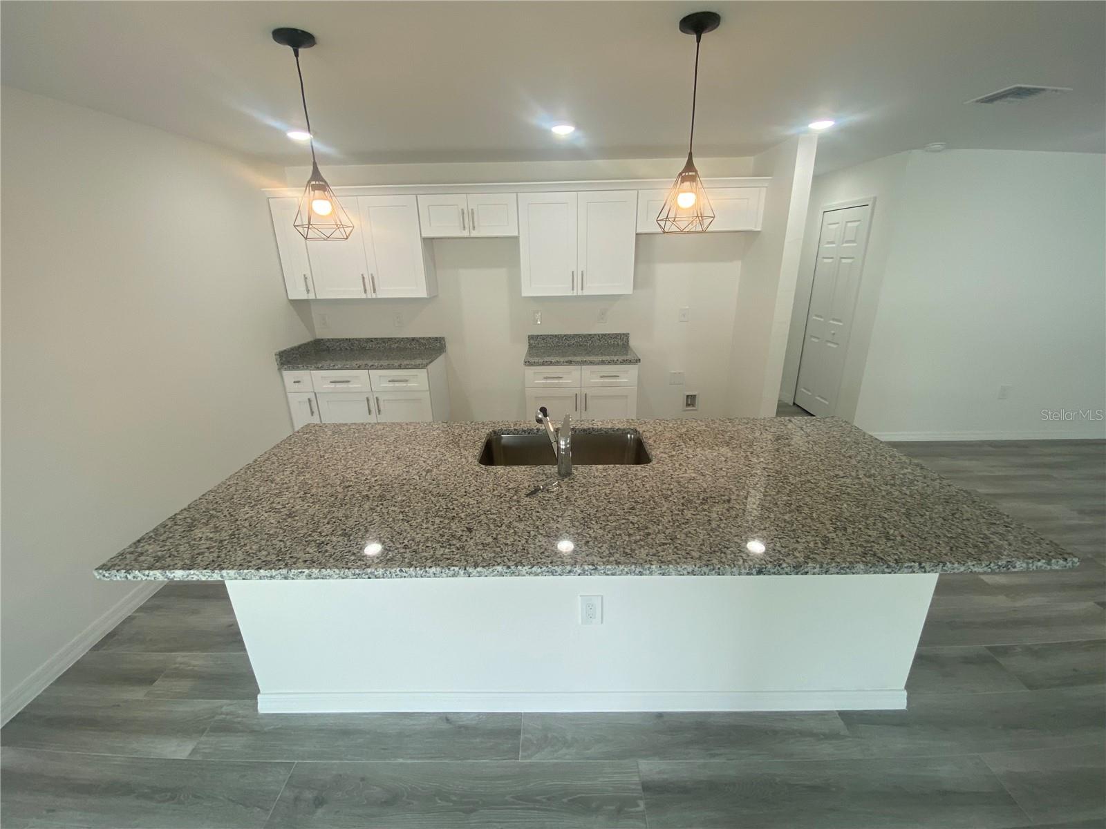 3426 POINT ST, NORTH PORT, FL, 34286