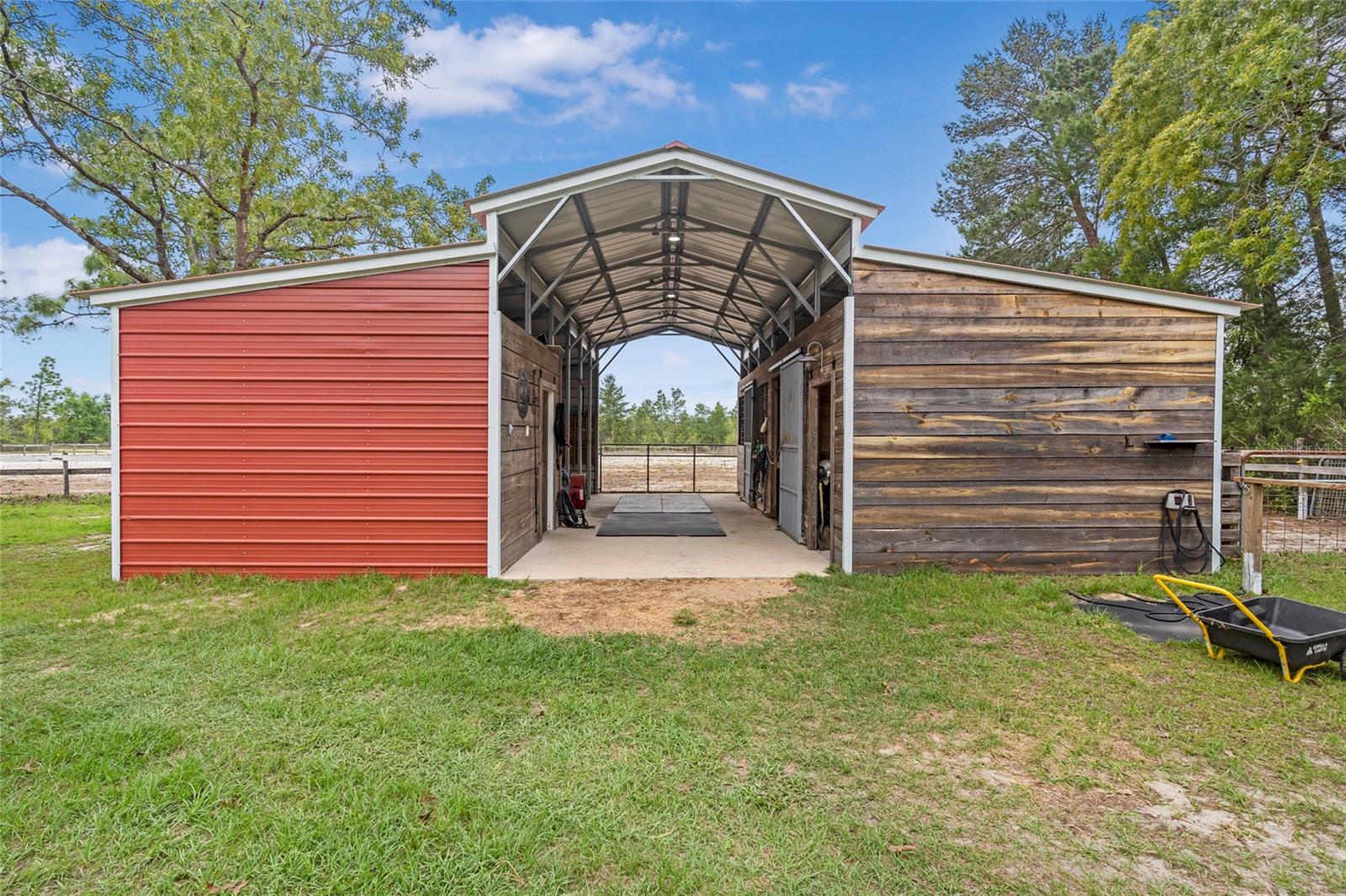 1151 NE 127TH CT, WILLISTON, FL, 32696
