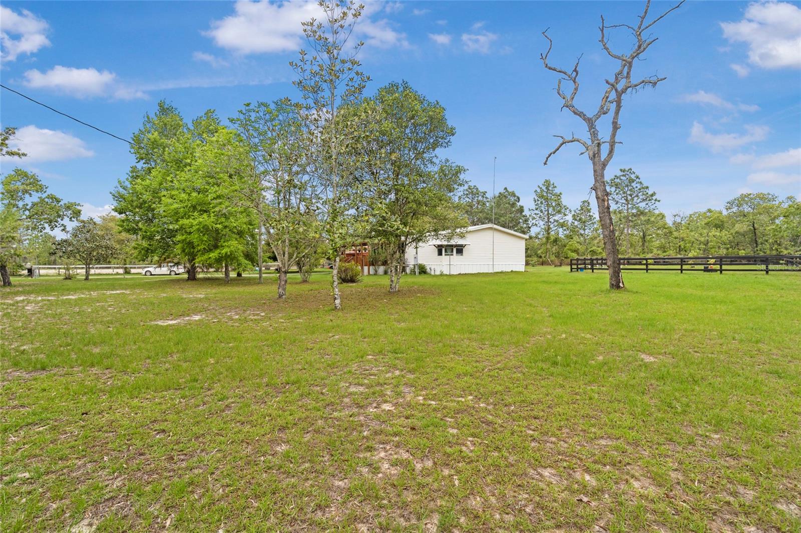 1151 NE 127TH CT, WILLISTON, FL, 32696