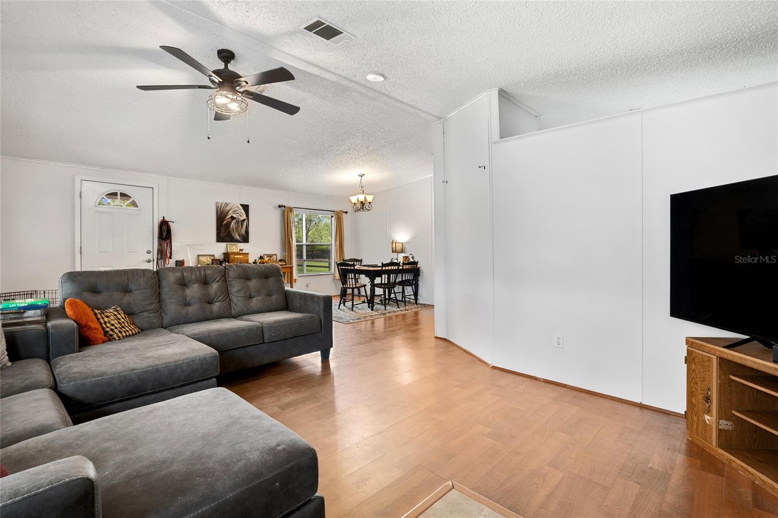 1151 NE 127TH CT, WILLISTON, FL, 32696