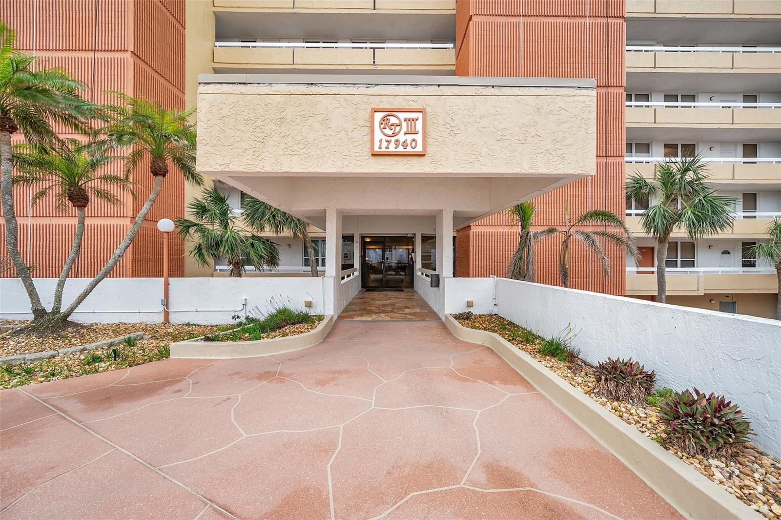17940 GULF BLVD #2D, REDINGTON SHORES, FL, 33708