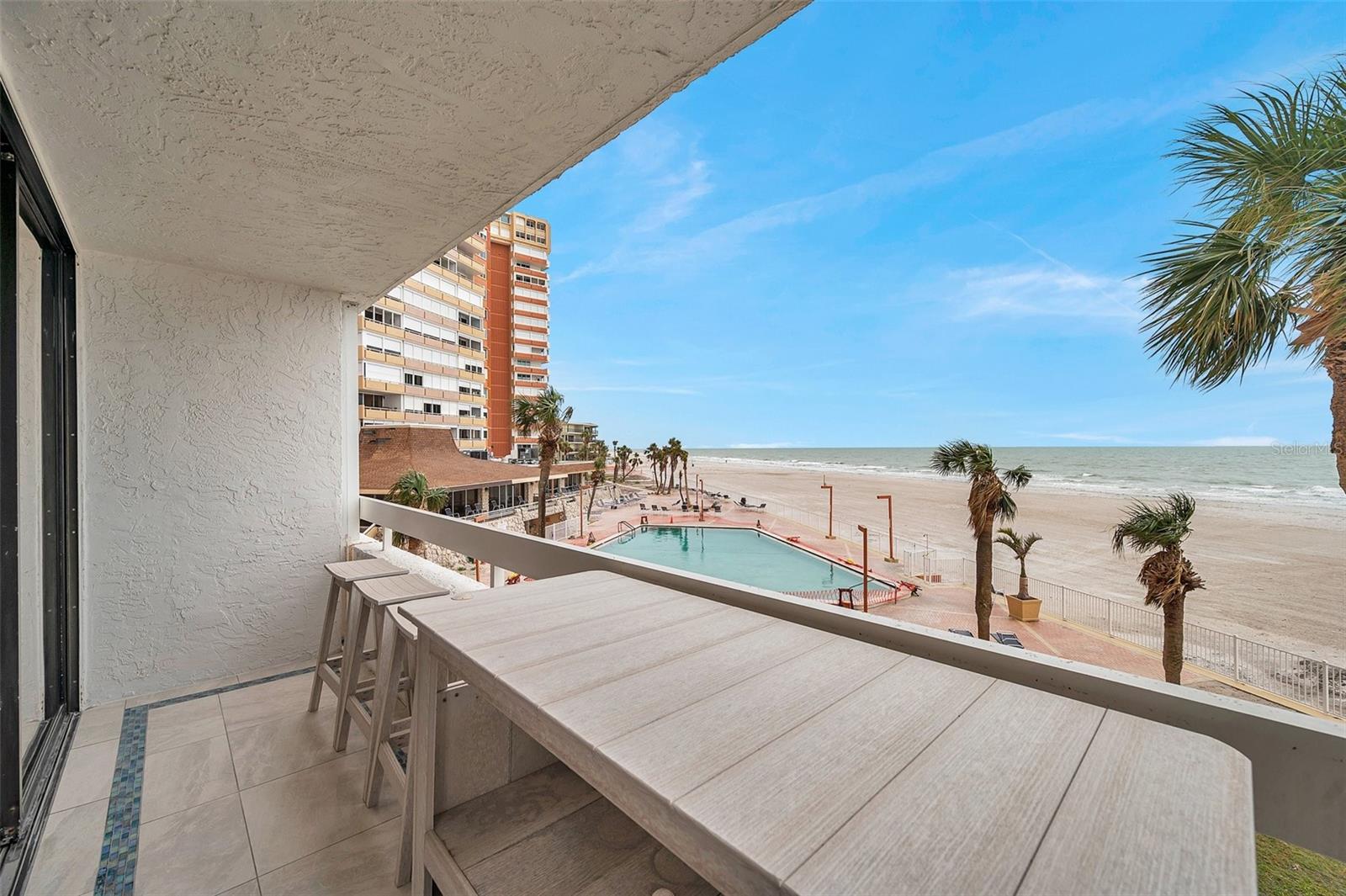 17940 GULF BLVD #2D, REDINGTON SHORES, FL, 33708