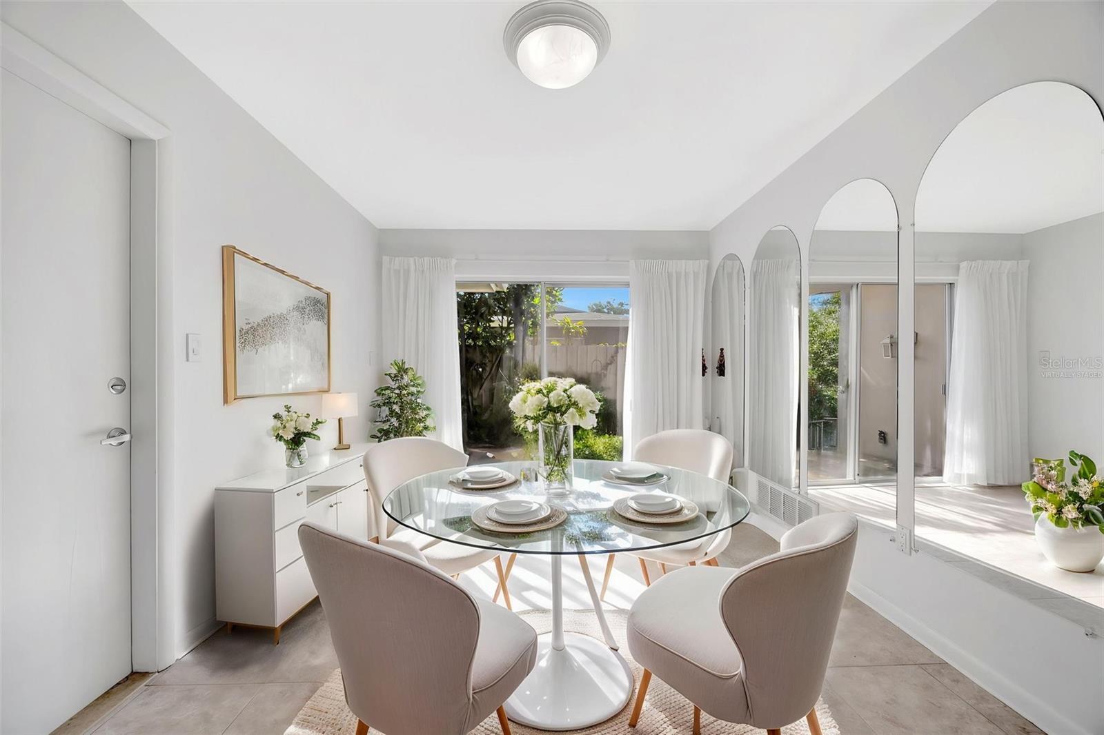 13850 SUNSET DR, LARGO, FL, 33774