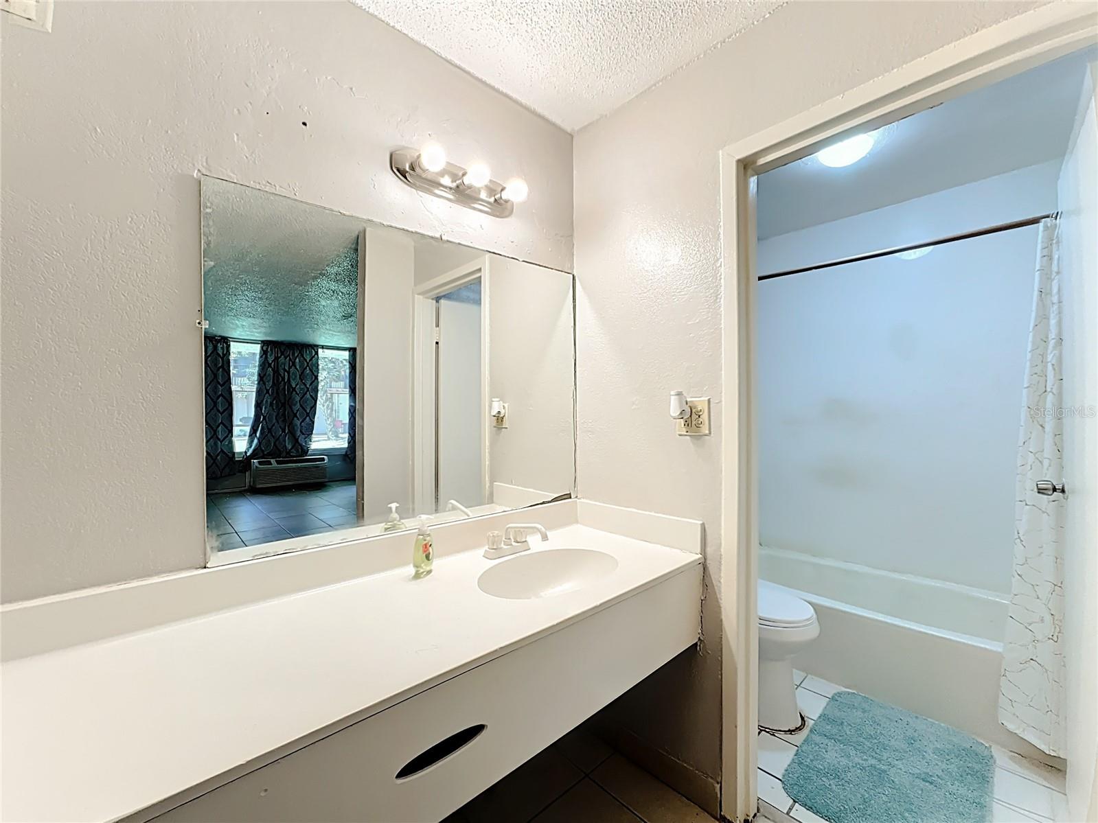 7900 S ORANGE BLOSSOM TRL #1108 & 2089, ORLANDO, FL, 32809