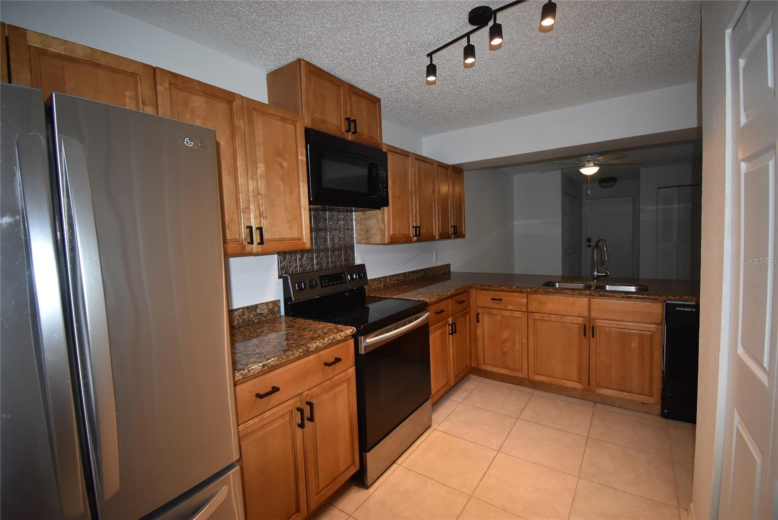 612 KENWICK CIR #104, CASSELBERRY, FL, 32707