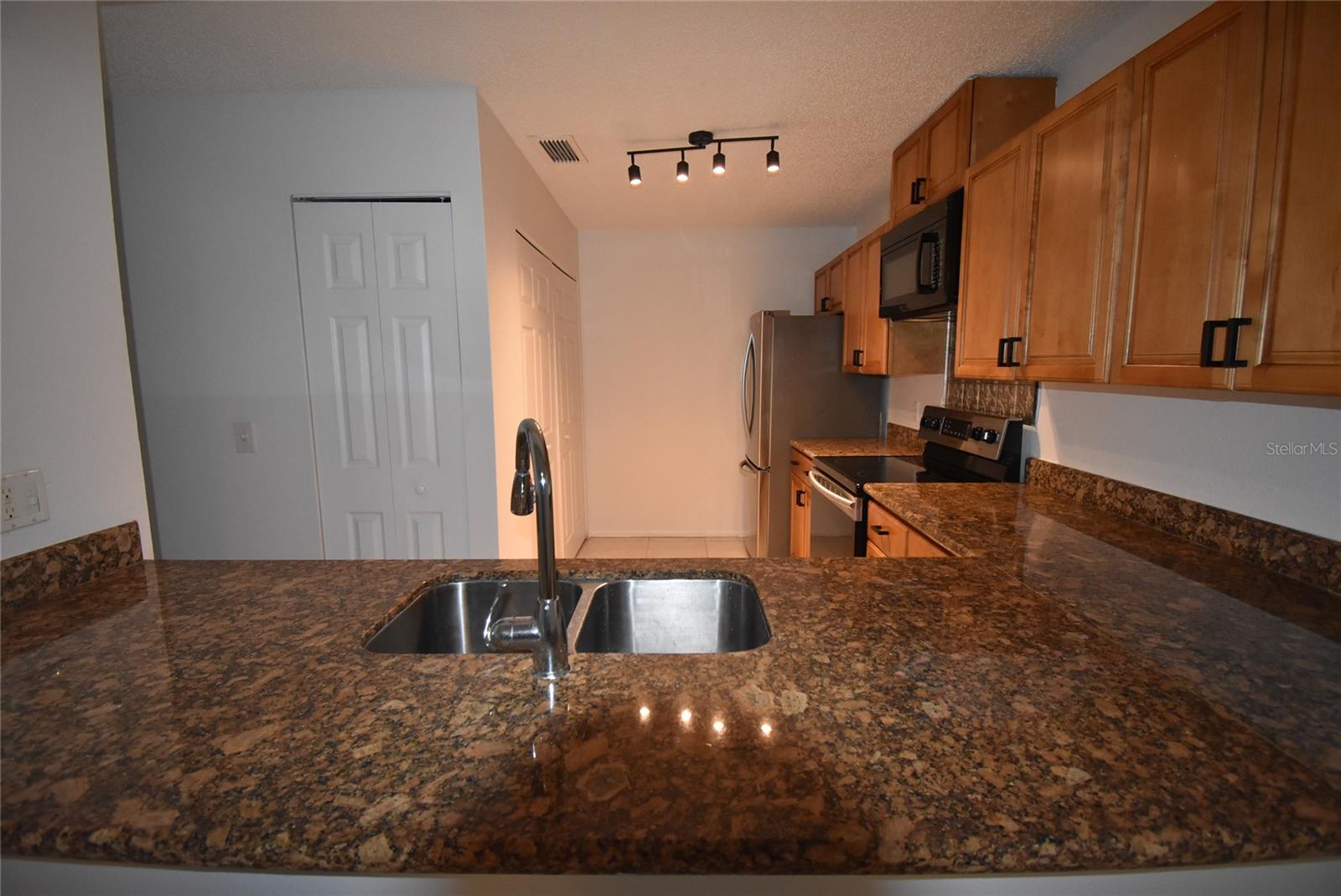 612 KENWICK CIR #104, CASSELBERRY, FL, 32707