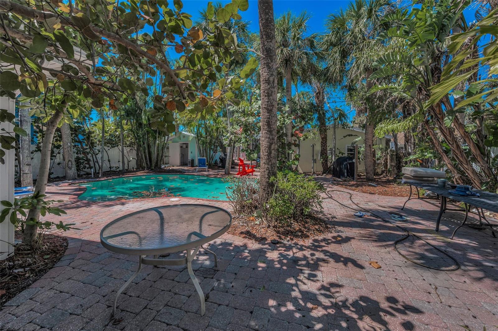 810 LANTANA AVE, CLEARWATER BEACH, FL, 33767