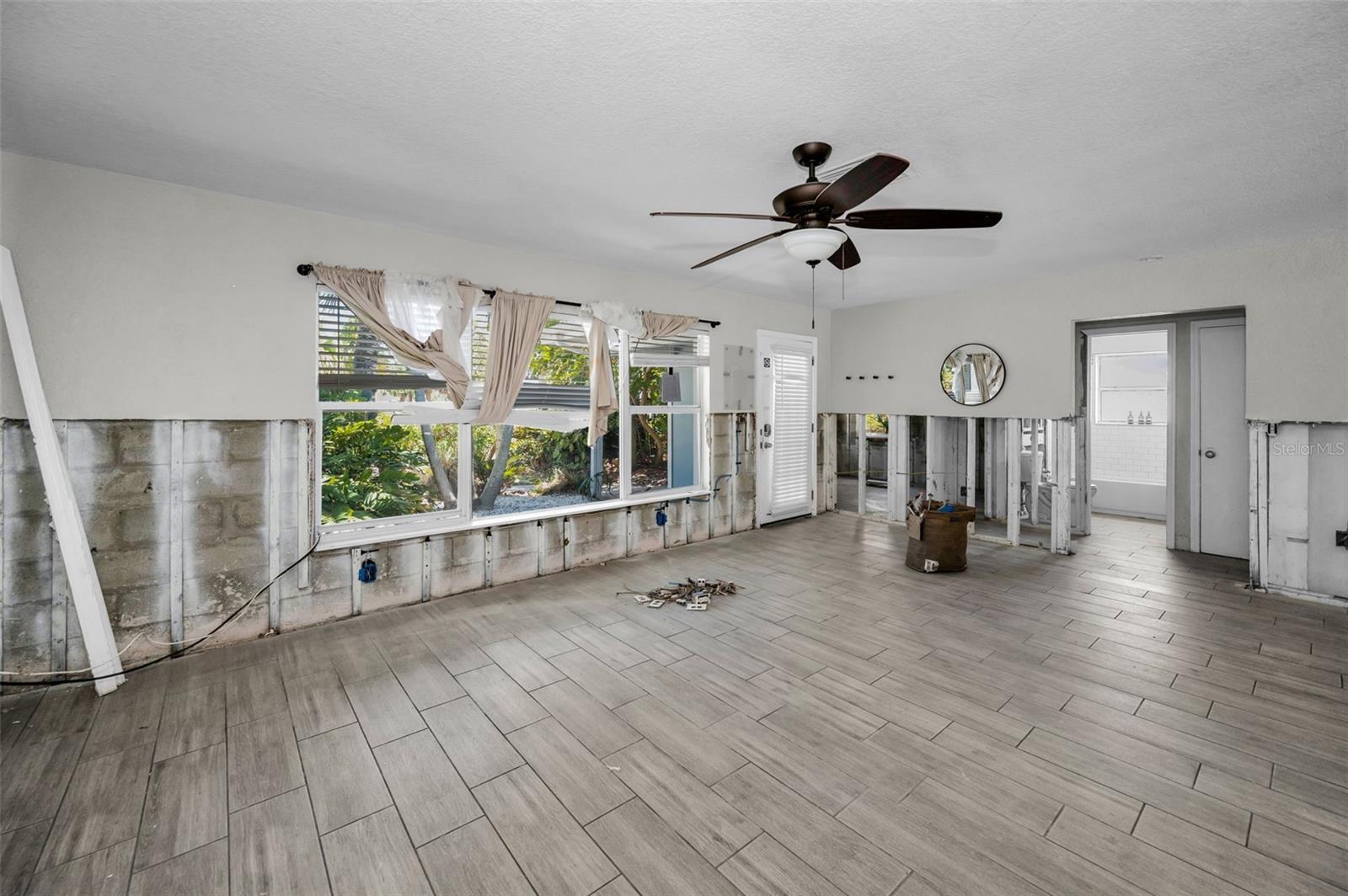 810 LANTANA AVE, CLEARWATER BEACH, FL, 33767
