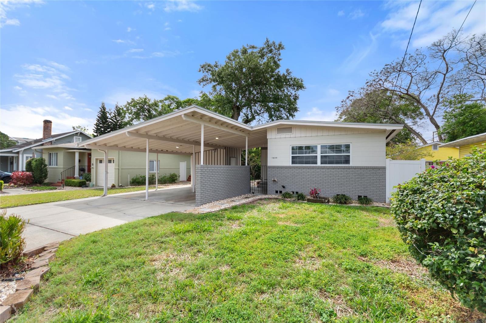 1500 PINECREST PL, ORLANDO, FL, 32803