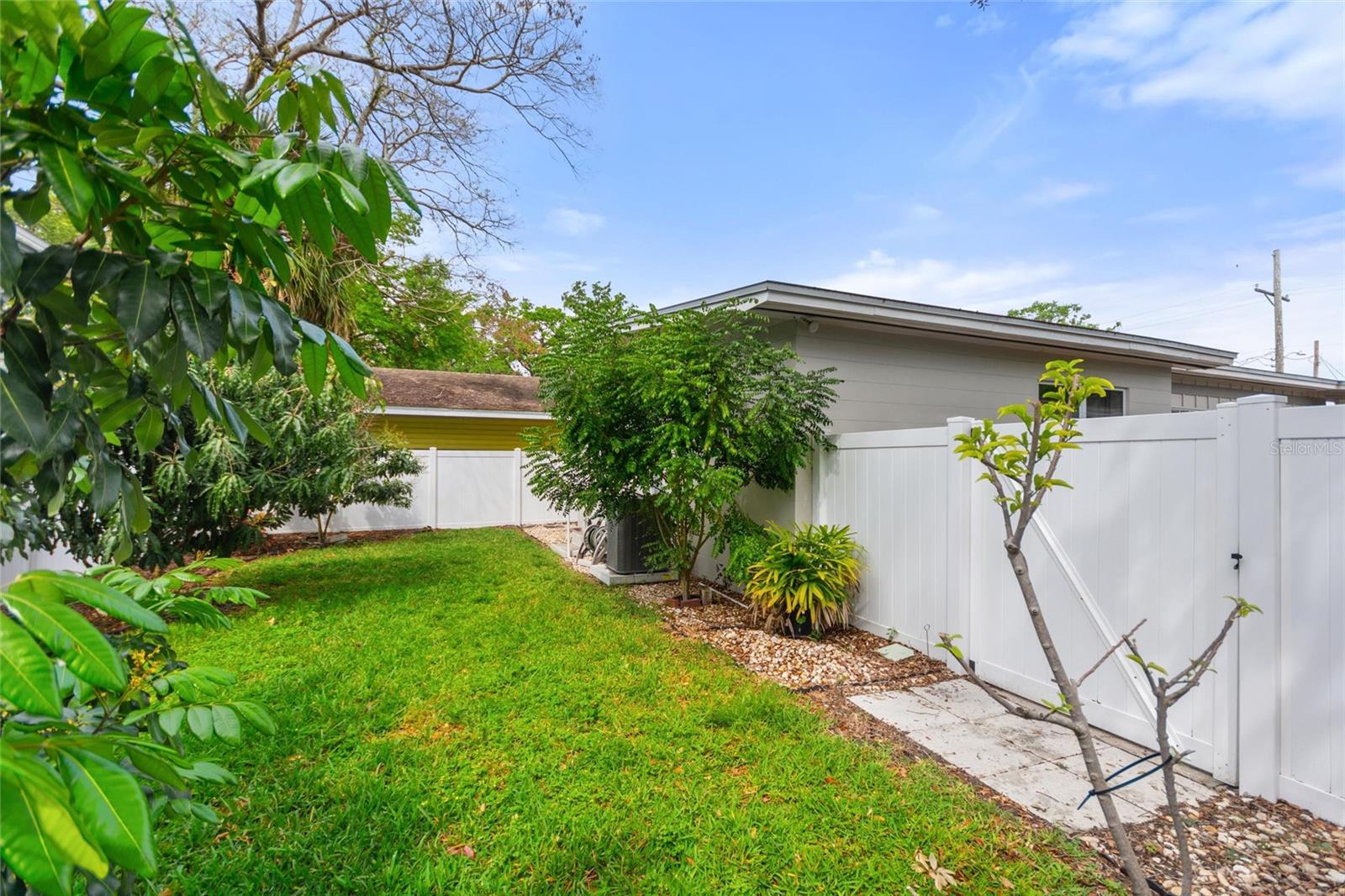 1500 PINECREST PL, ORLANDO, FL, 32803