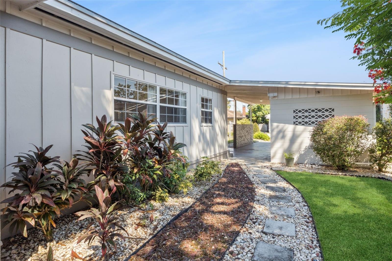 1500 PINECREST PL, ORLANDO, FL, 32803