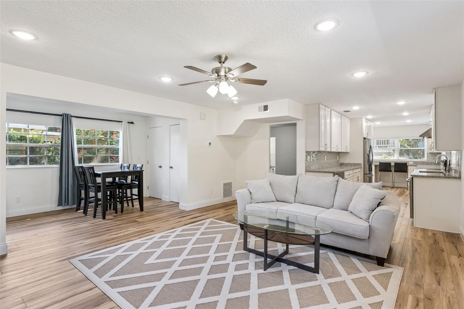 1500 PINECREST PL, ORLANDO, FL, 32803