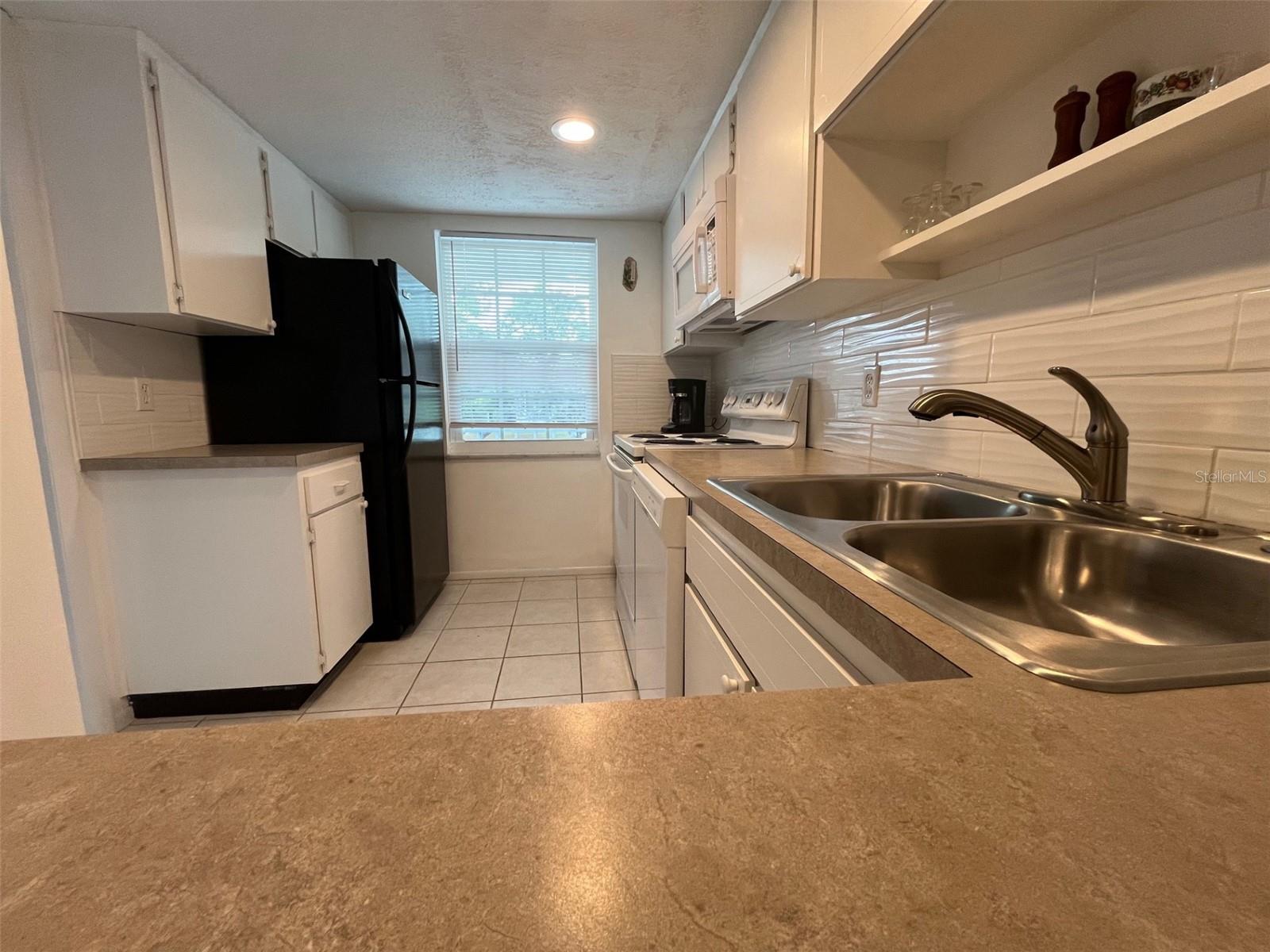 300 CLYDE LN #213, DUNEDIN, FL, 34698