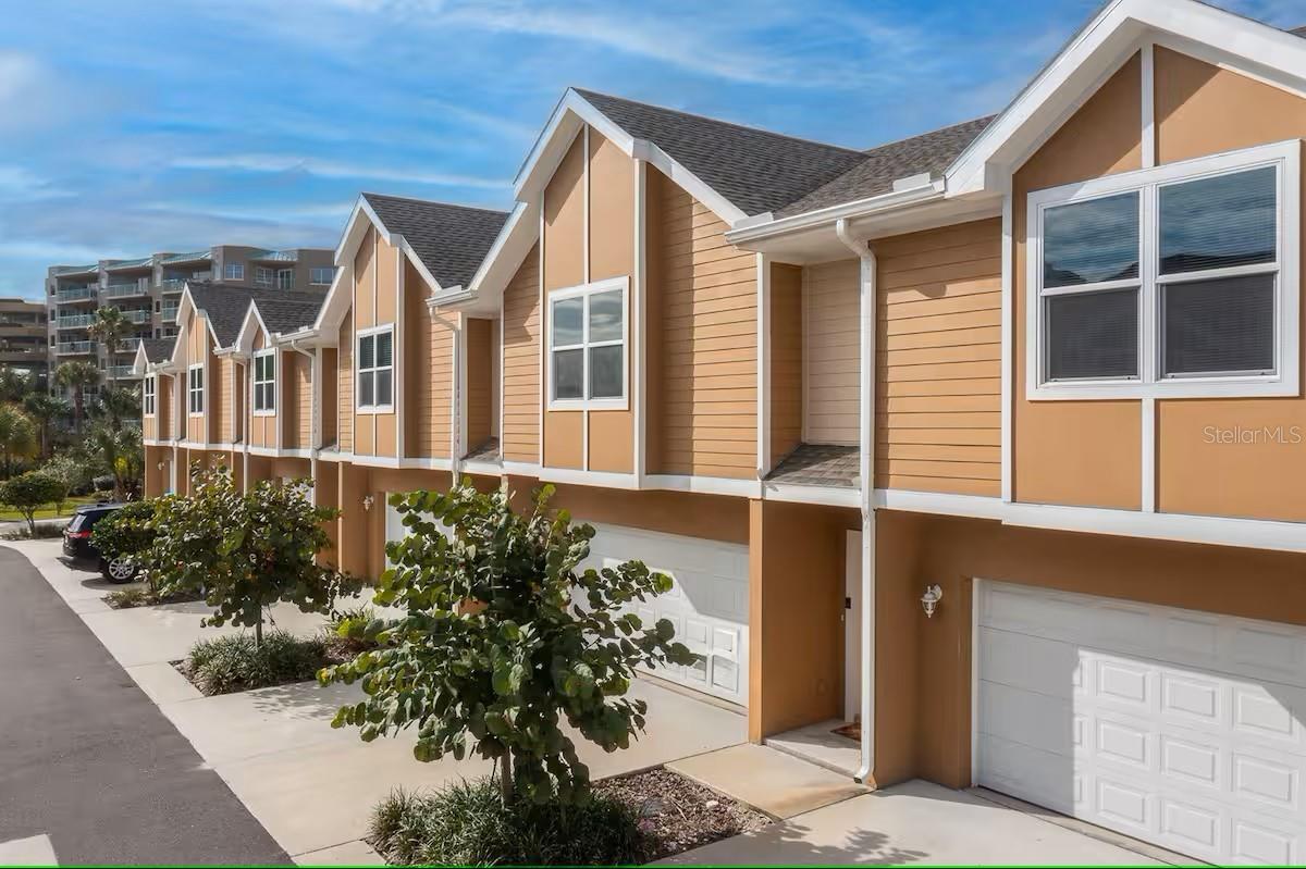 106 OCEANS CIR, DAYTONA BEACH, FL, 32118