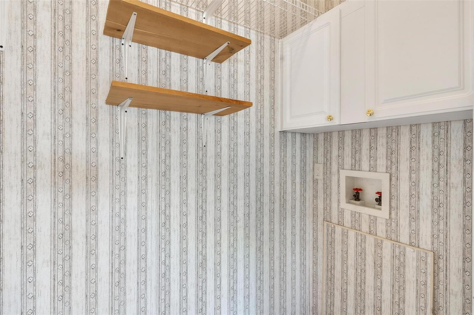 35108 FOREST LAKE RD, LEESBURG, FL, 34788