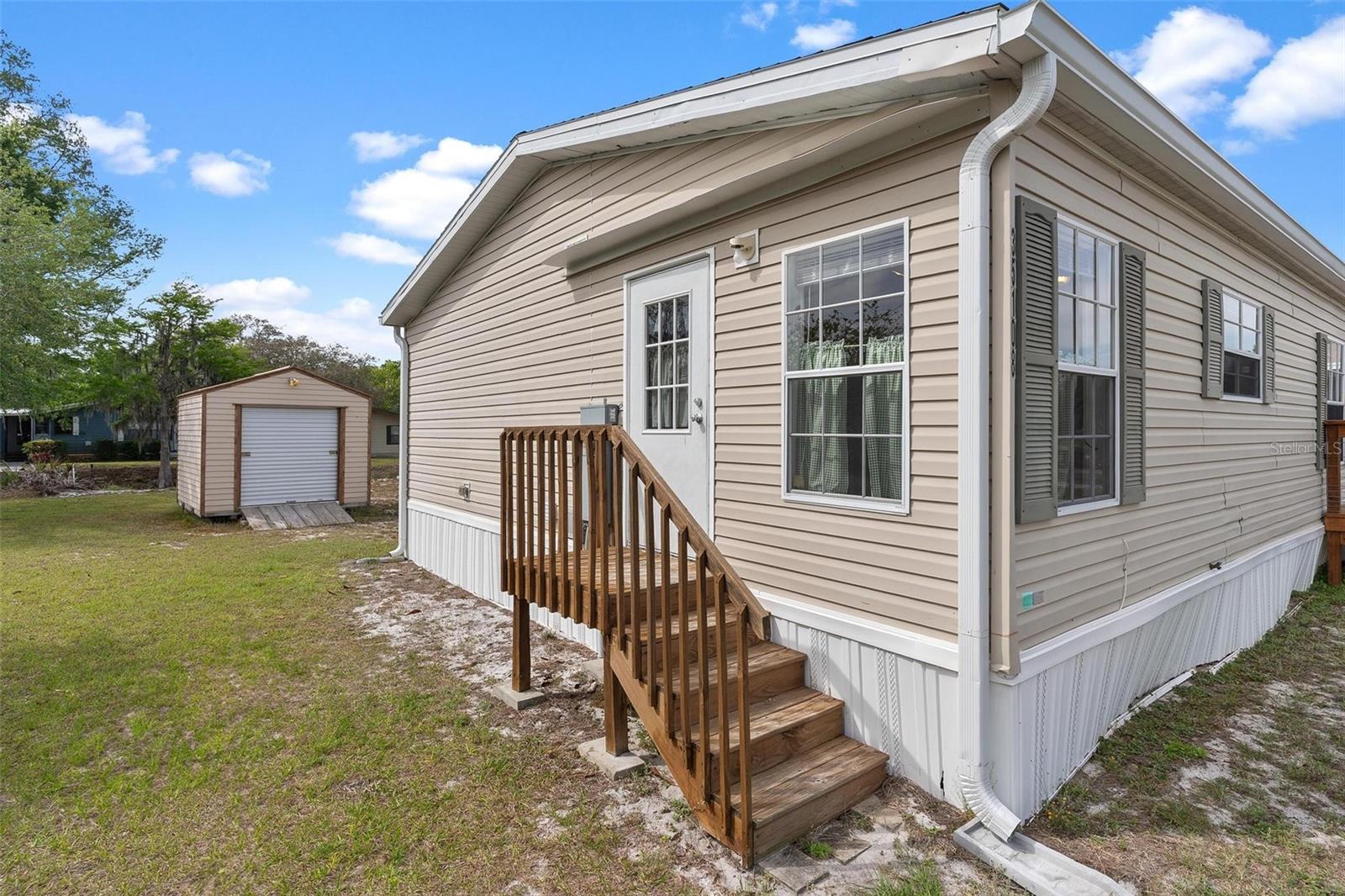 35108 FOREST LAKE RD, LEESBURG, FL, 34788