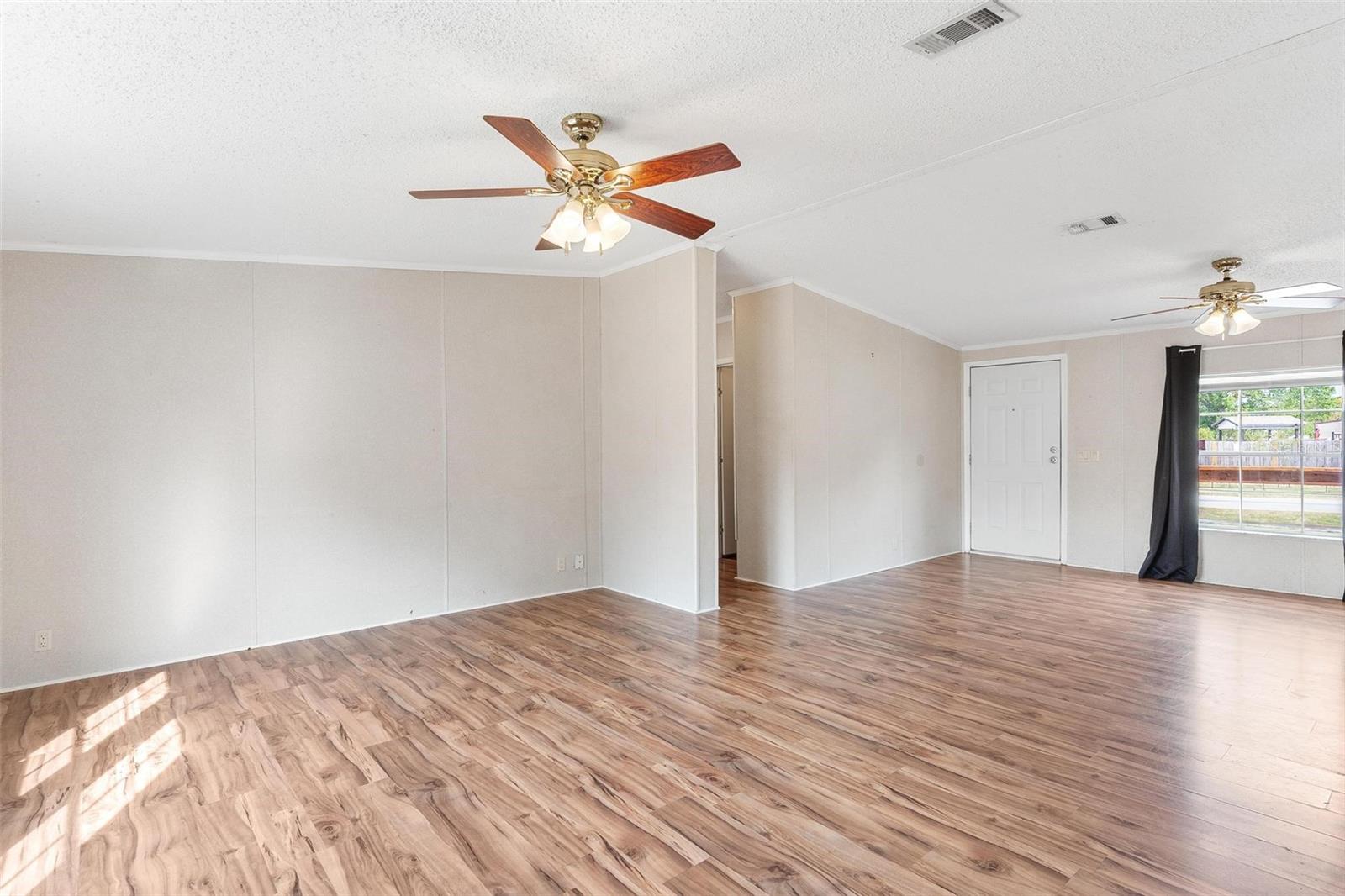 35108 FOREST LAKE RD, LEESBURG, FL, 34788