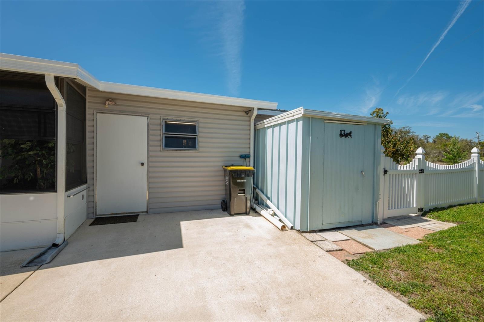 8488 BREEZE HILL DR, LAKE WALES, FL, 33898
