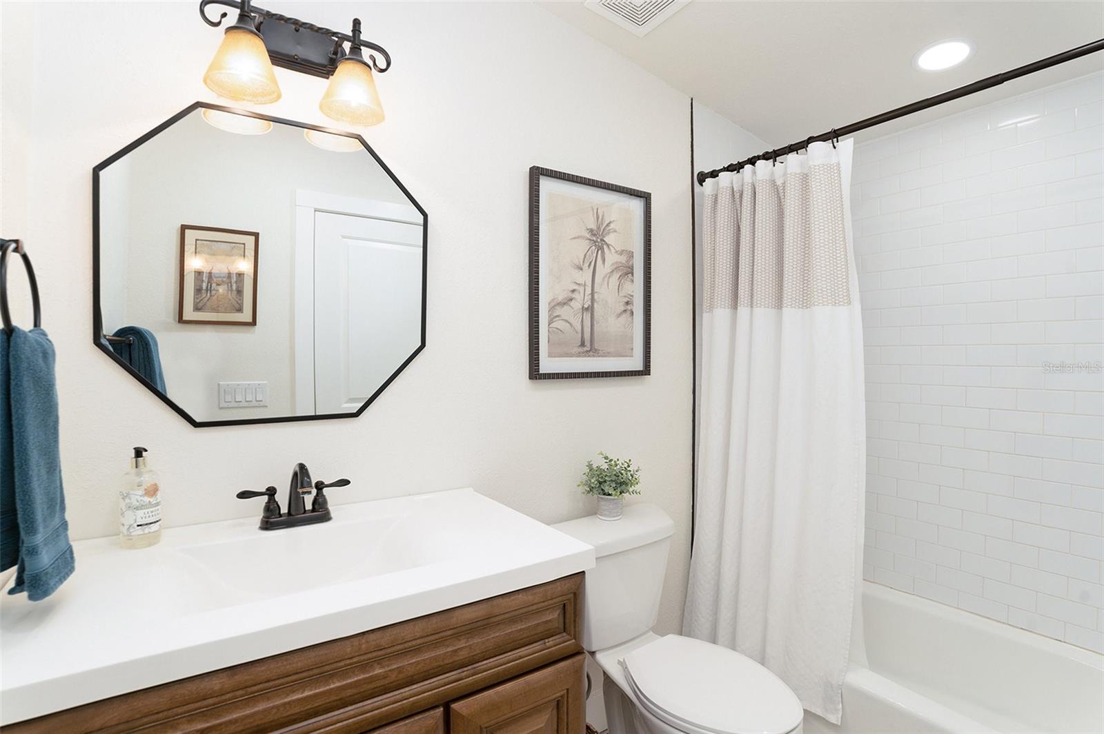 2910 W AQUILLA ST, TAMPA, FL, 33629