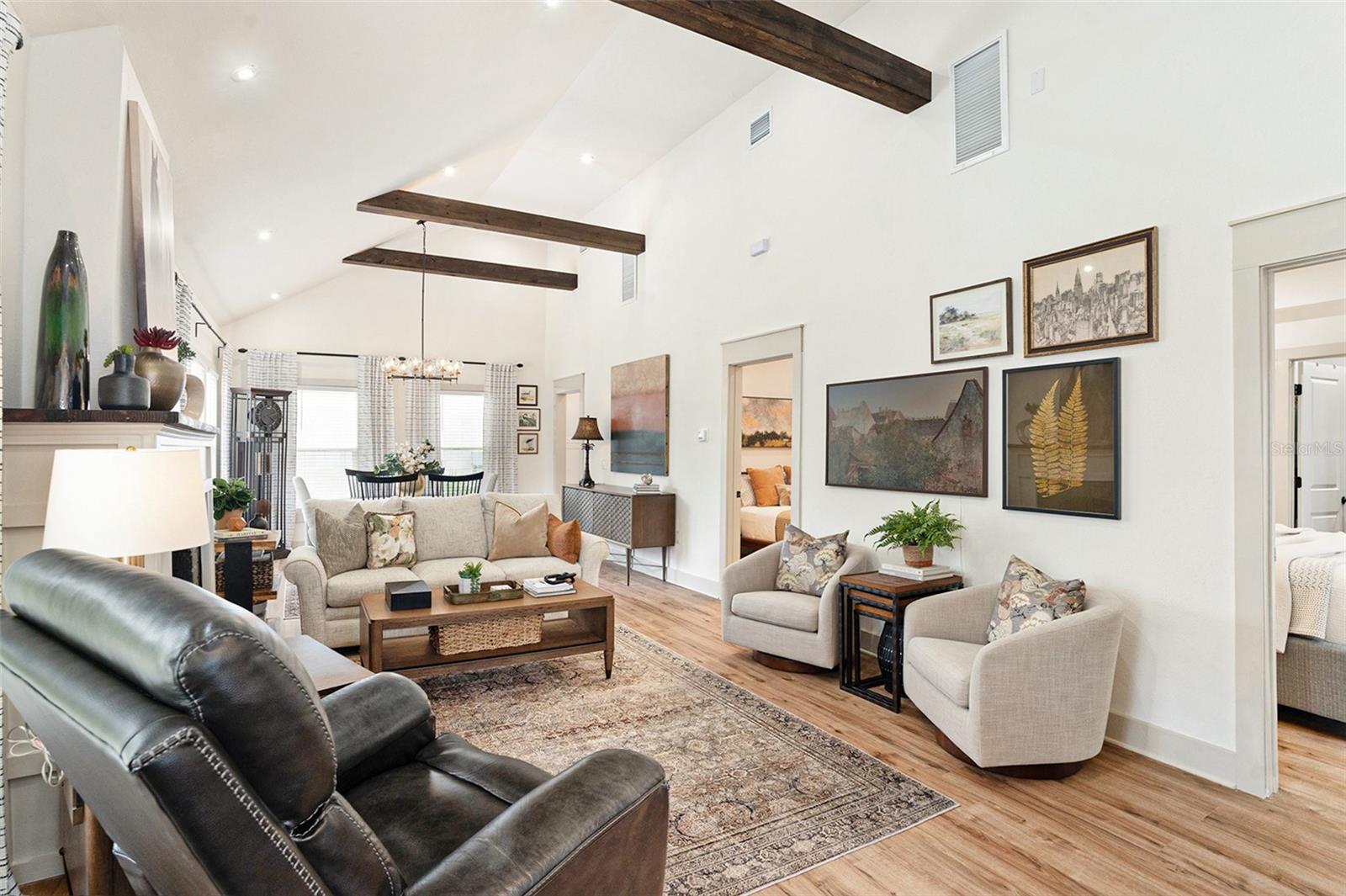 2910 W AQUILLA ST, TAMPA, FL, 33629