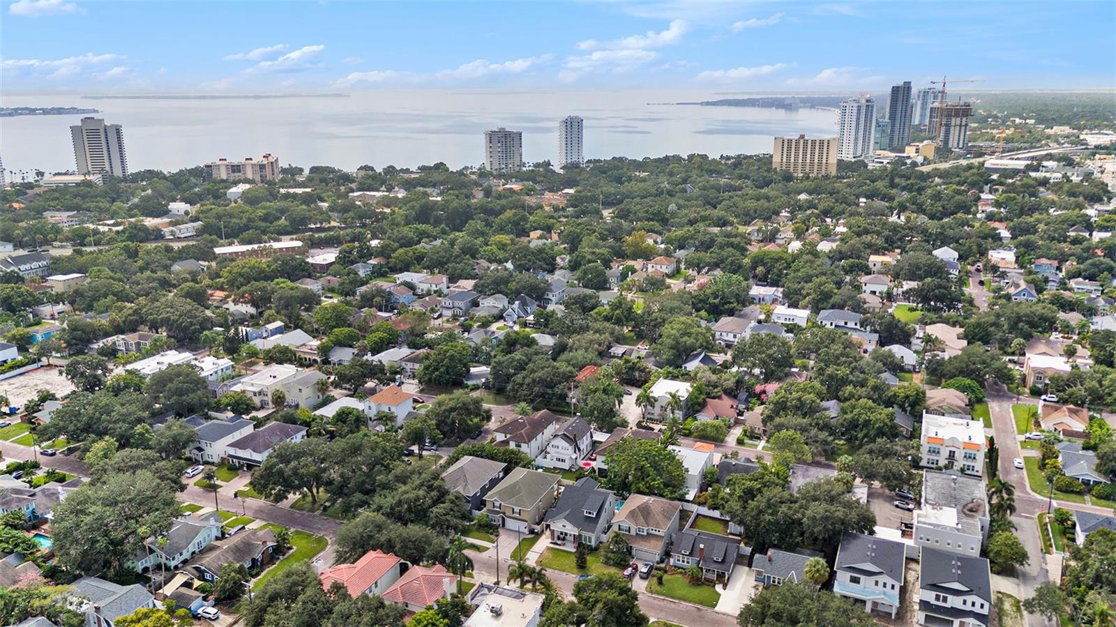 2910 W AQUILLA ST, TAMPA, FL, 33629