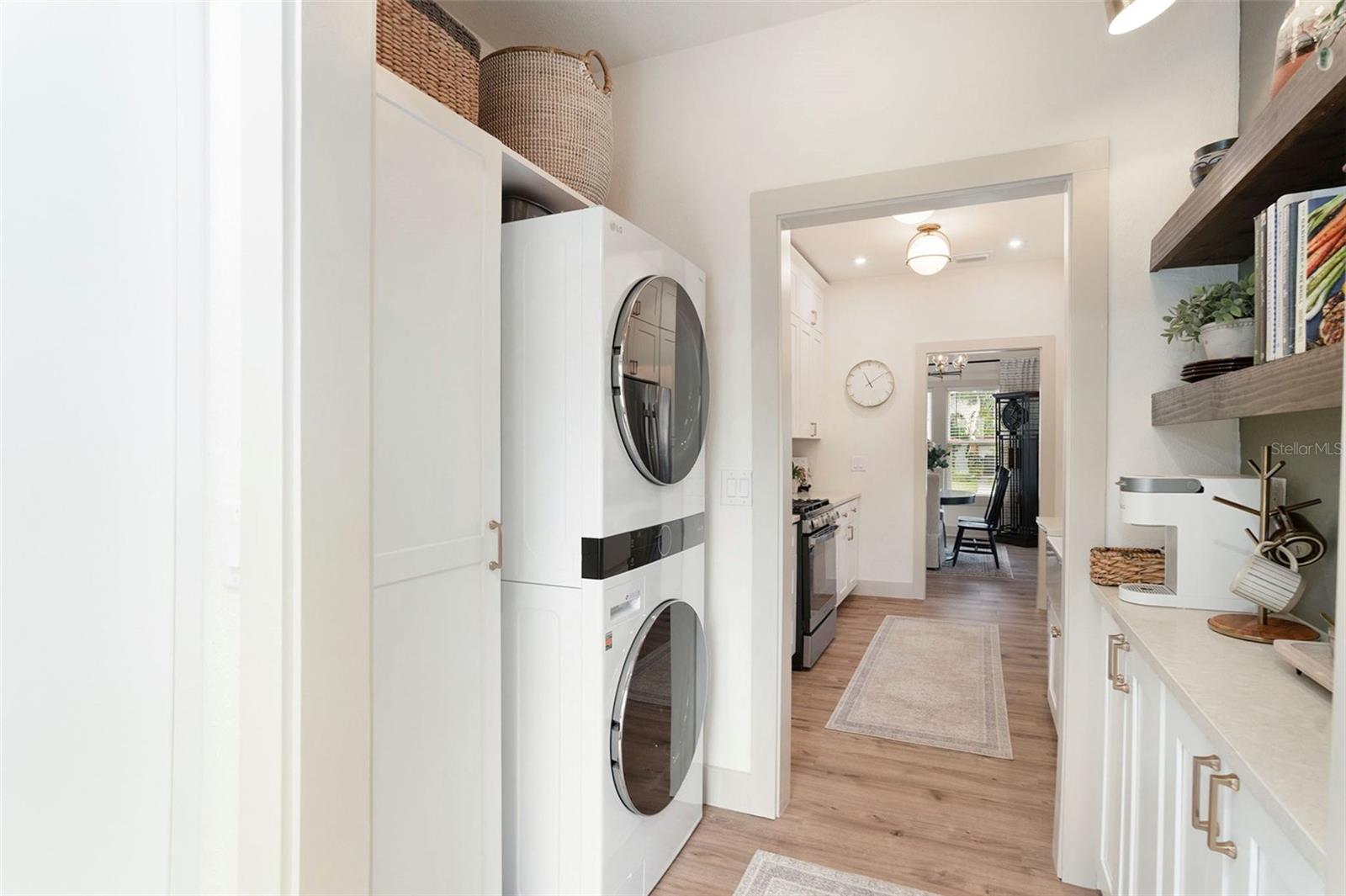 2910 W AQUILLA ST, TAMPA, FL, 33629